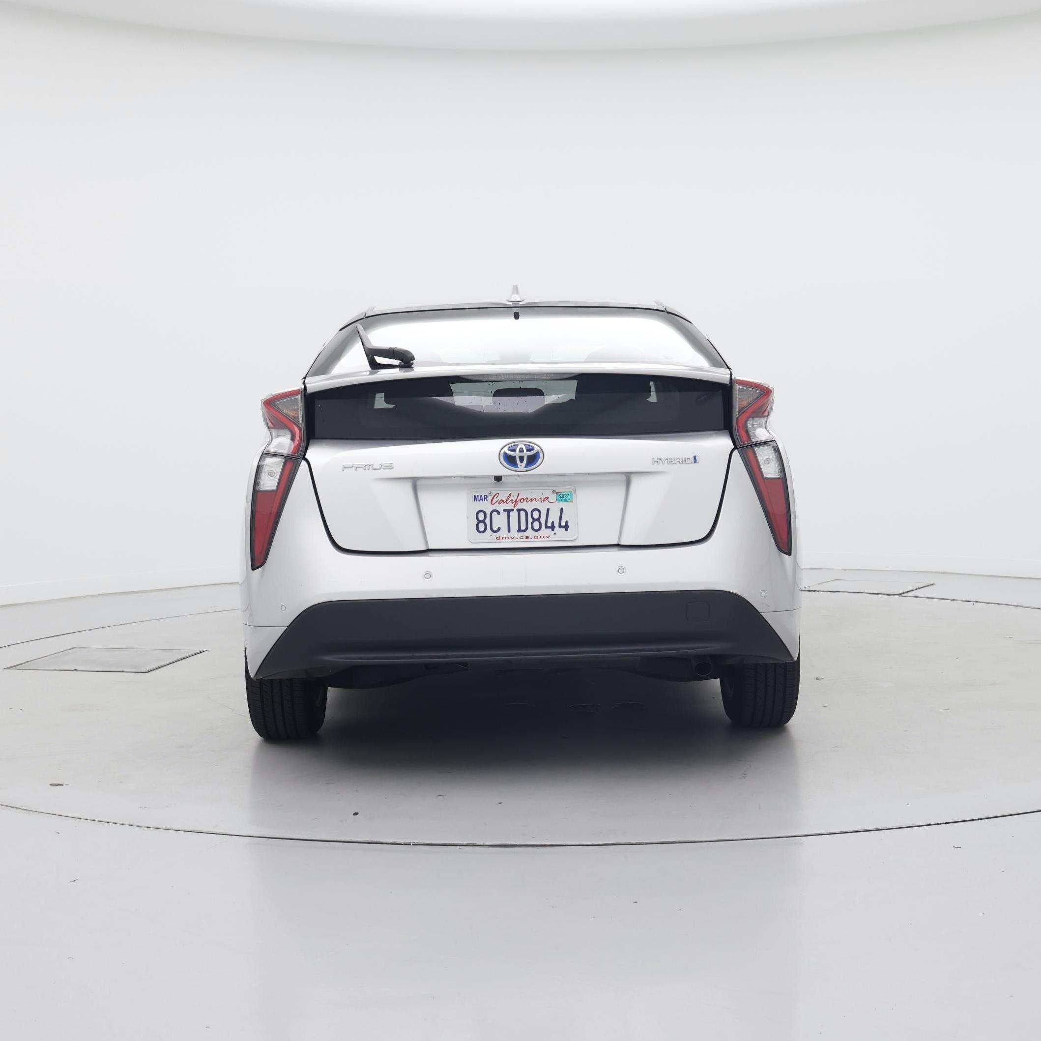 Thumbnail: 2018 Toyota Prius - 6