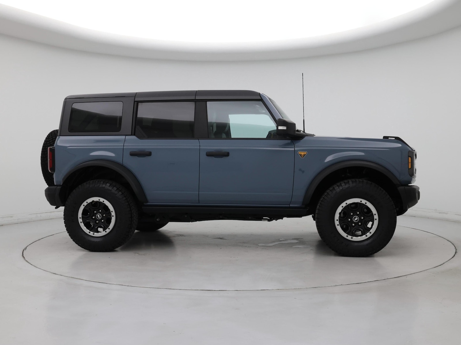 2022 Ford Bronco 4-Door Badlands - Photo 8