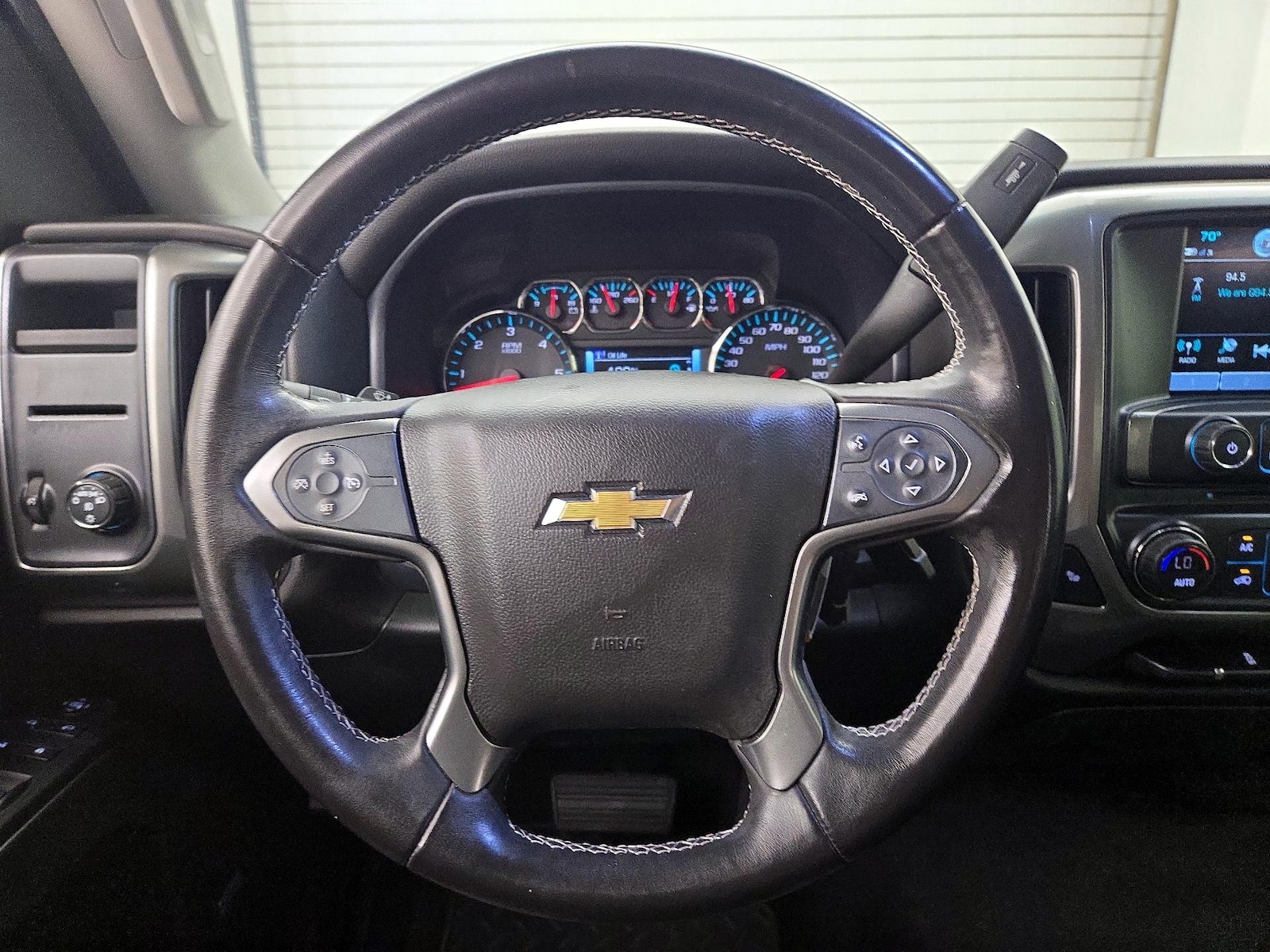 2018 Chevrolet Silverado 1500 LT - Photo 11