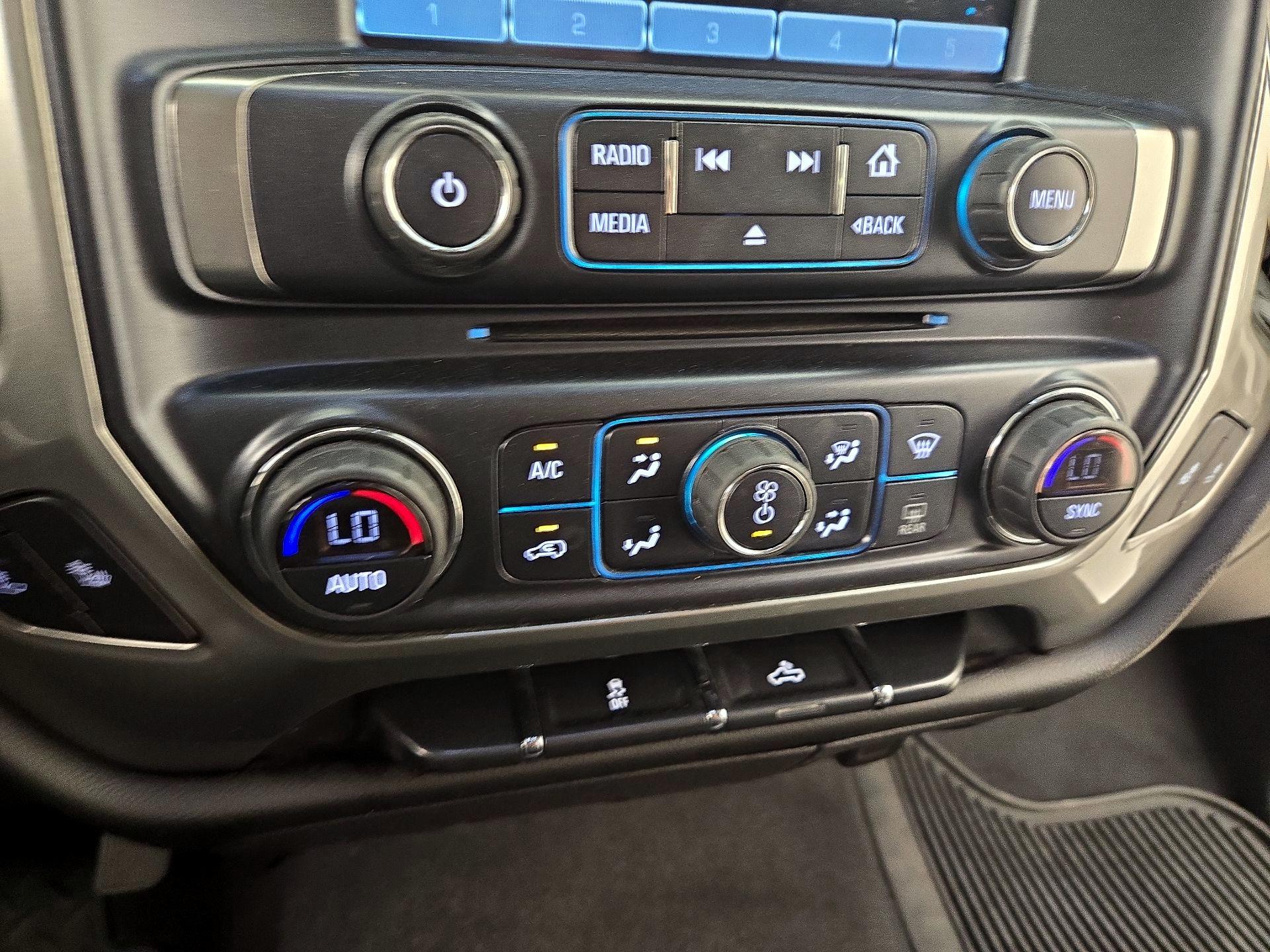 Thumbnail: 2018 Chevrolet Silverado 1500 - 16