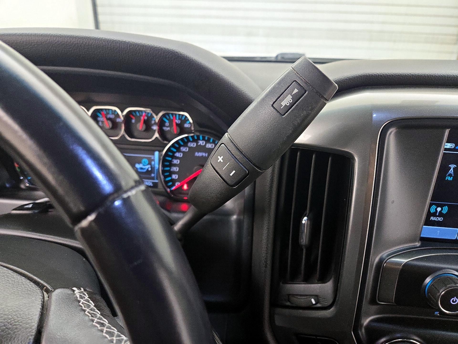 Thumbnail: 2018 Chevrolet Silverado 1500 - 17