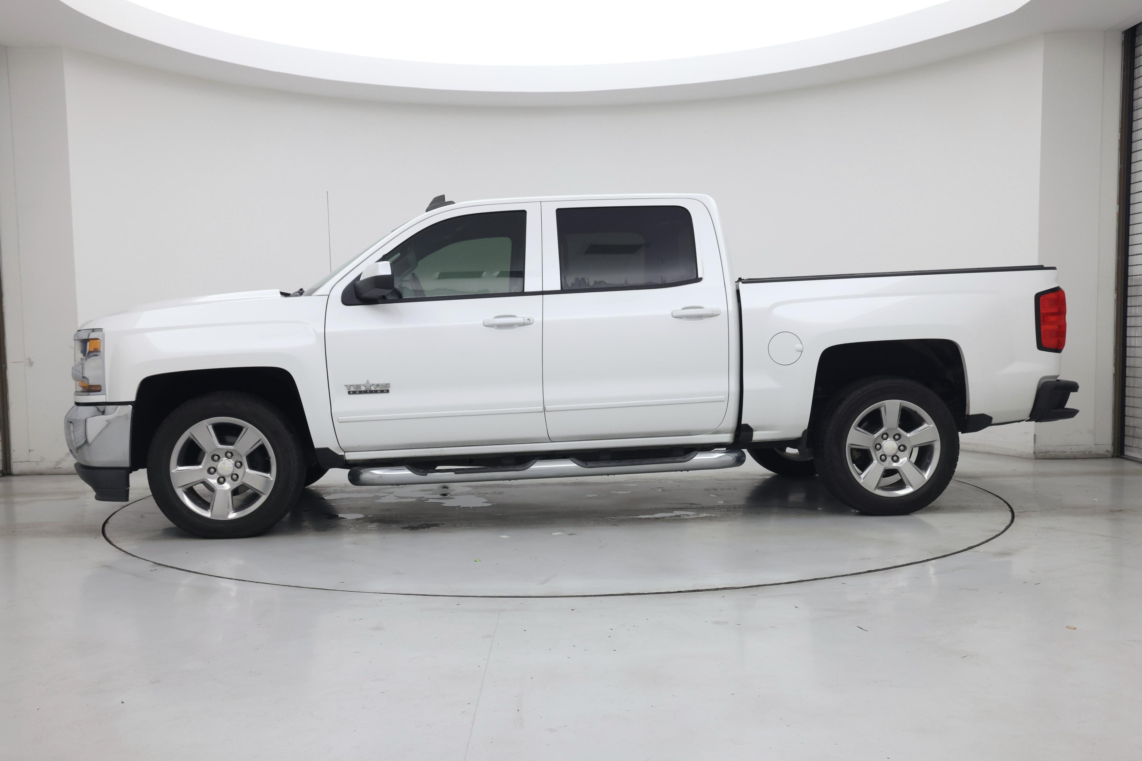 Thumbnail: 2018 Chevrolet Silverado 1500 - 3