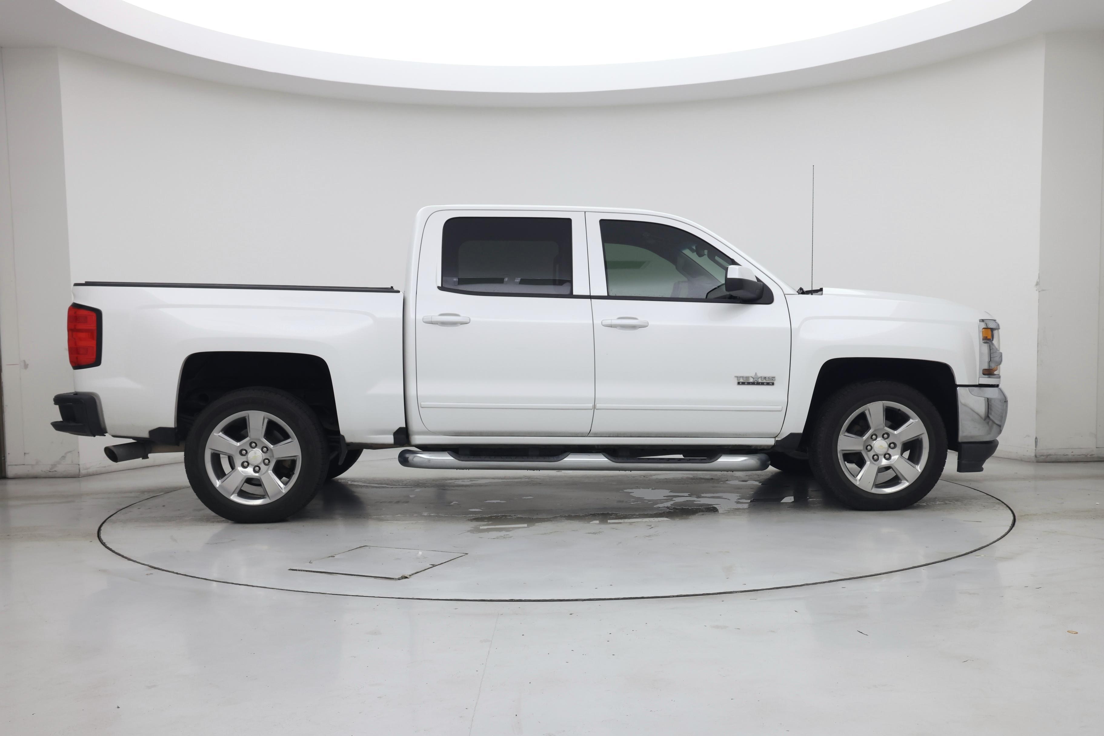 Thumbnail: 2018 Chevrolet Silverado 1500 - 7