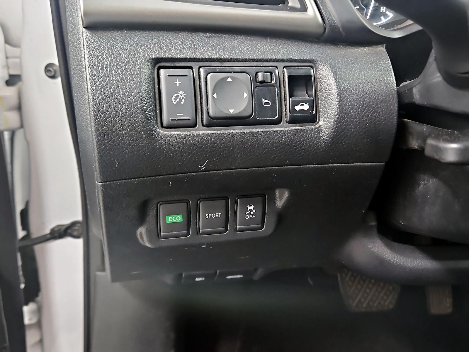 2018 Nissan Sentra S - Photo 14