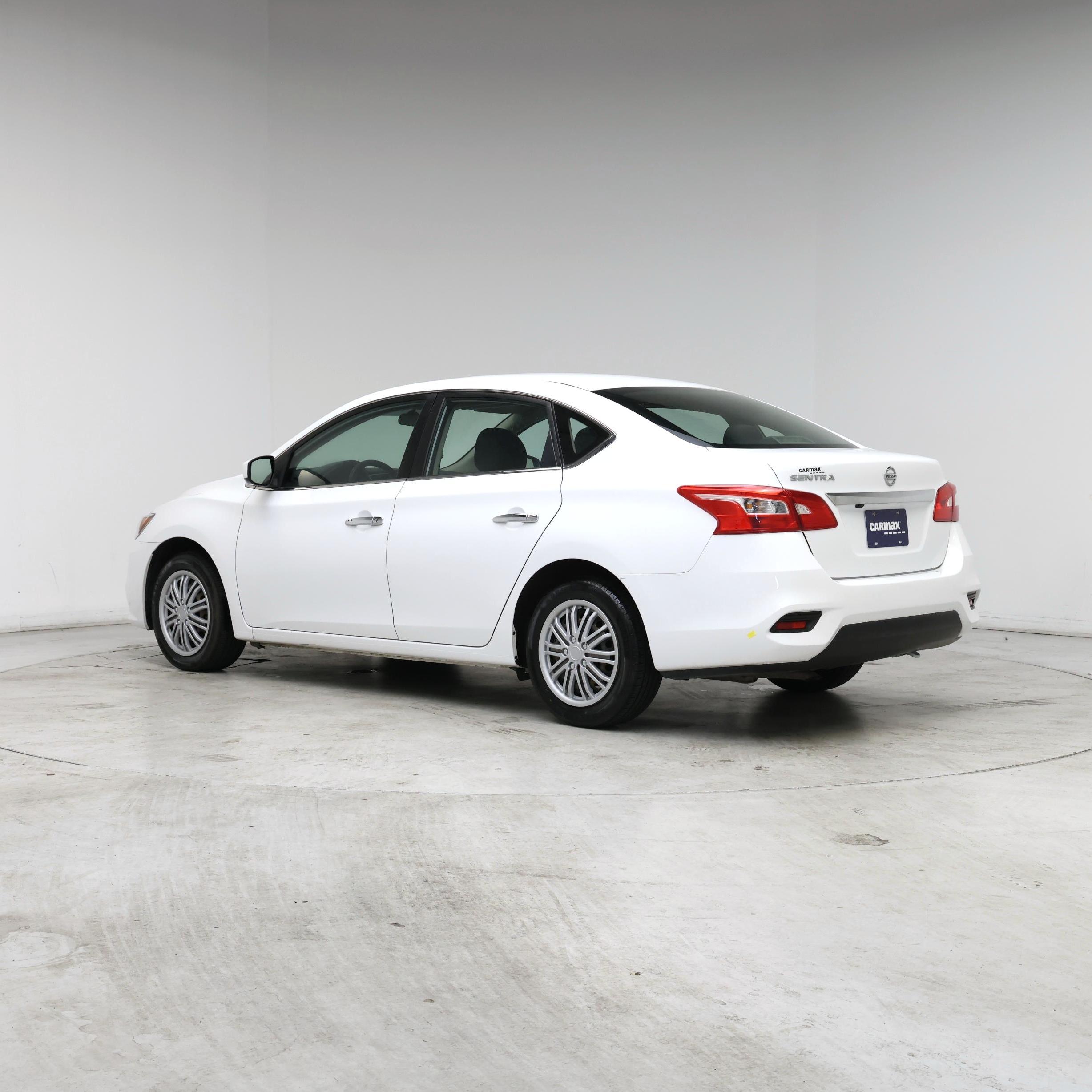 Thumbnail: 2018 Nissan Sentra - 2