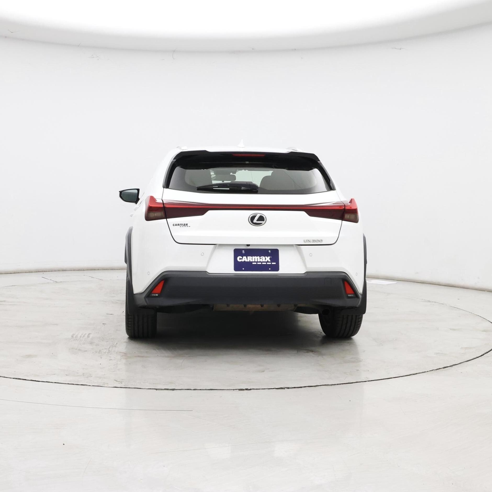 Thumbnail: 2021 Lexus UX - 6