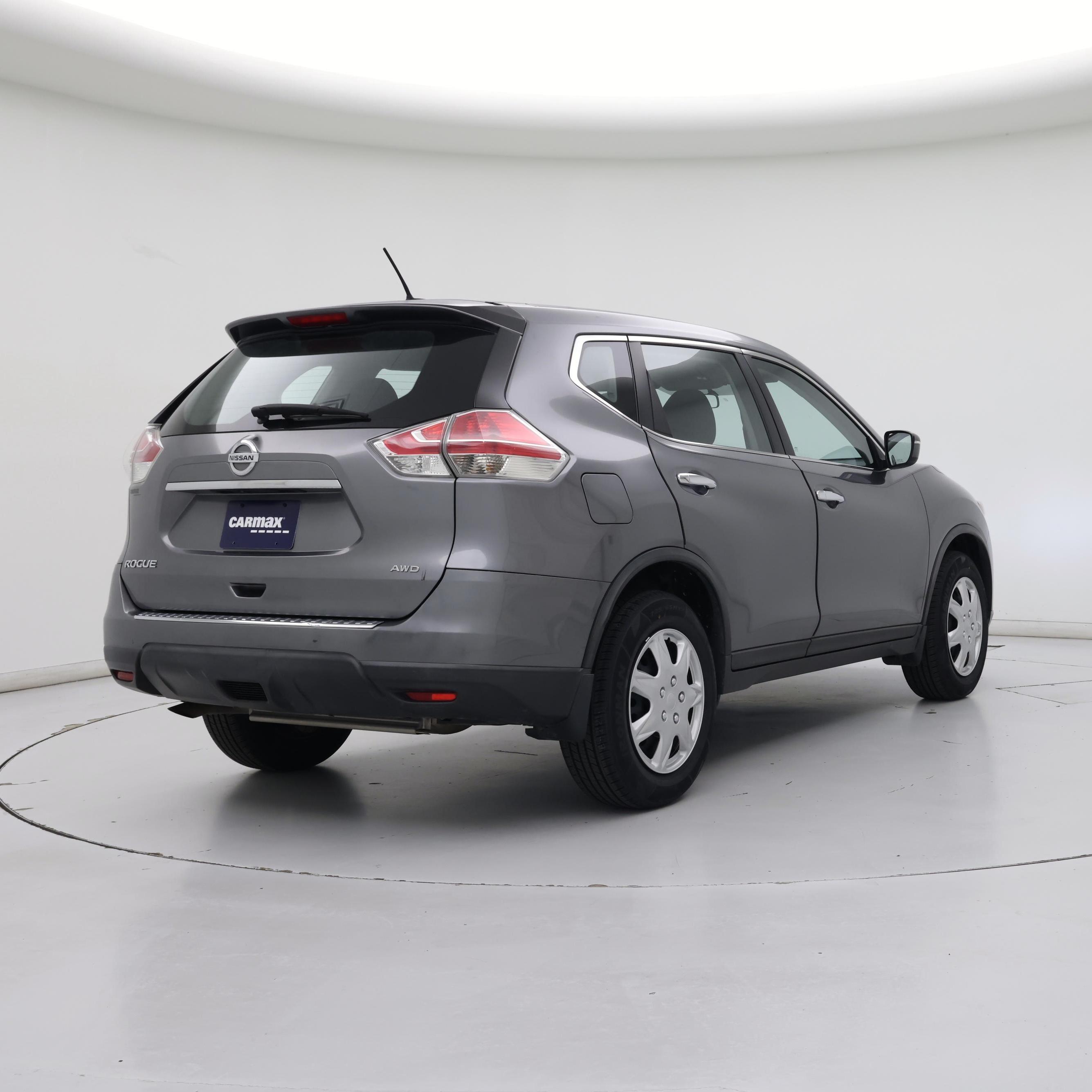 Thumbnail: 2015 Nissan Rogue - 8