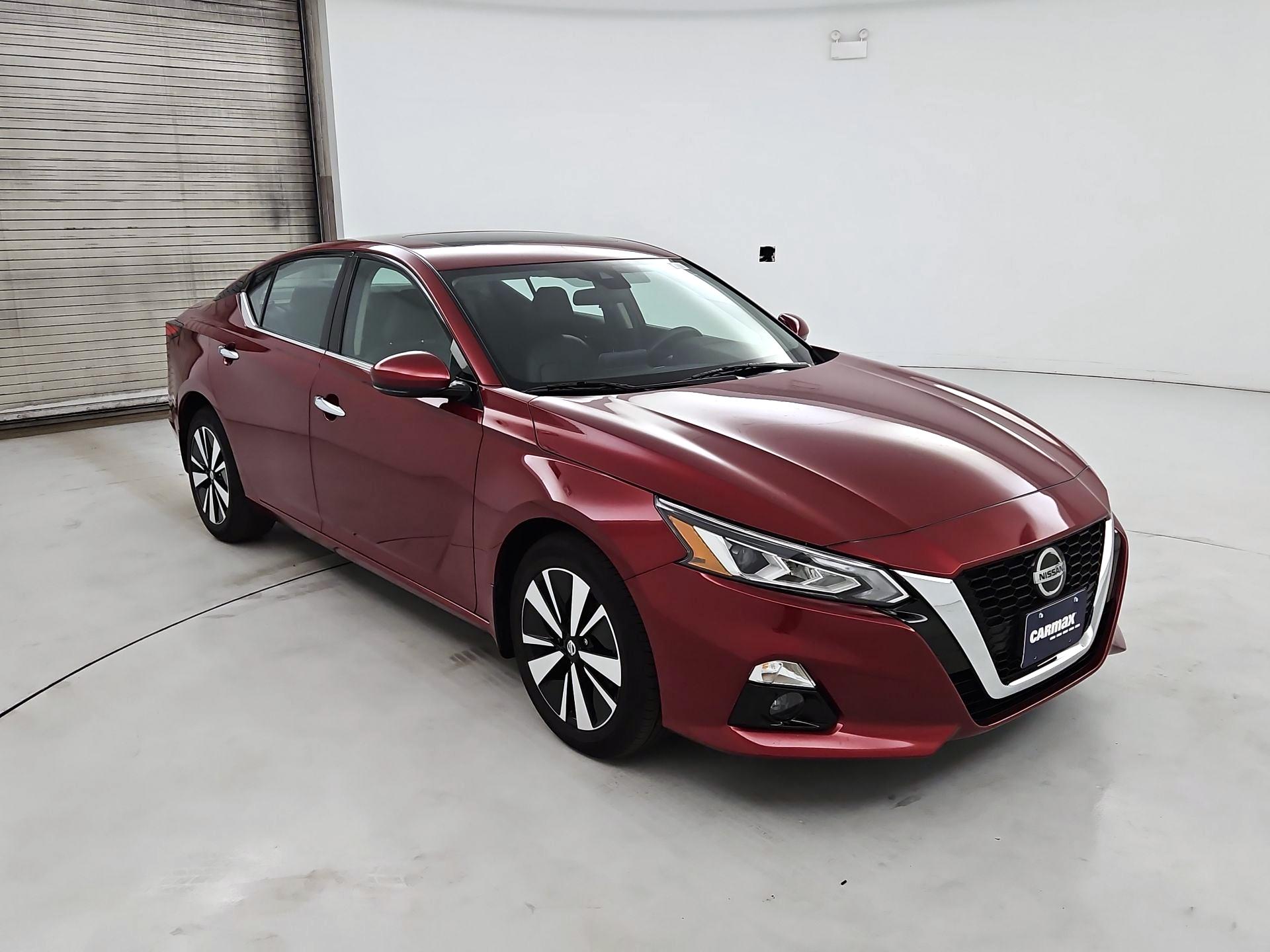 Thumbnail: 2021 Nissan Altima - 1