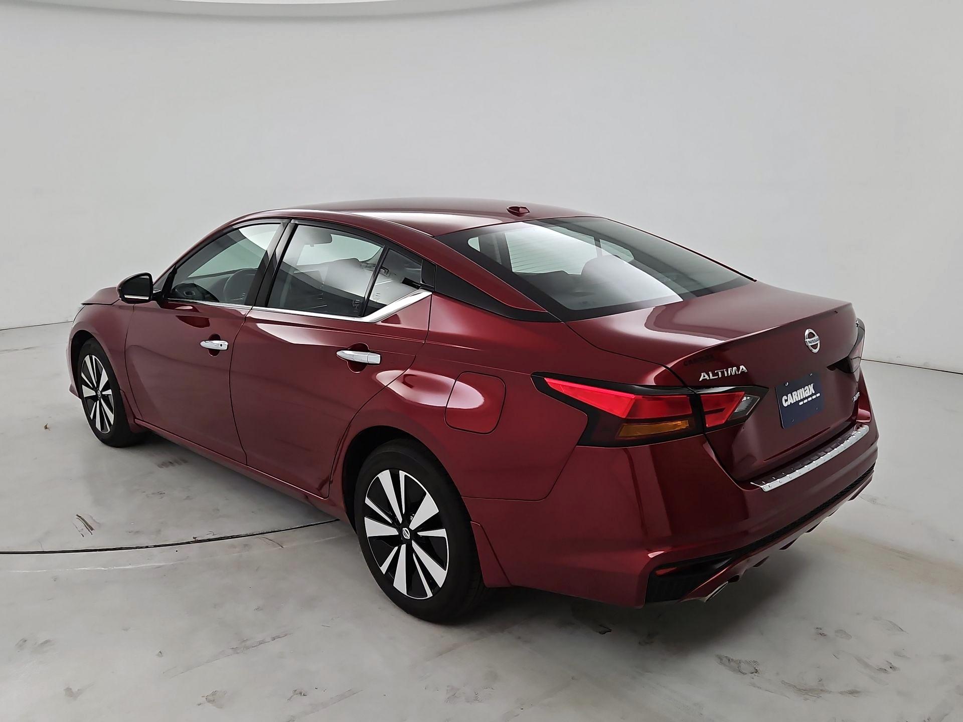 Thumbnail: 2021 Nissan Altima - 7