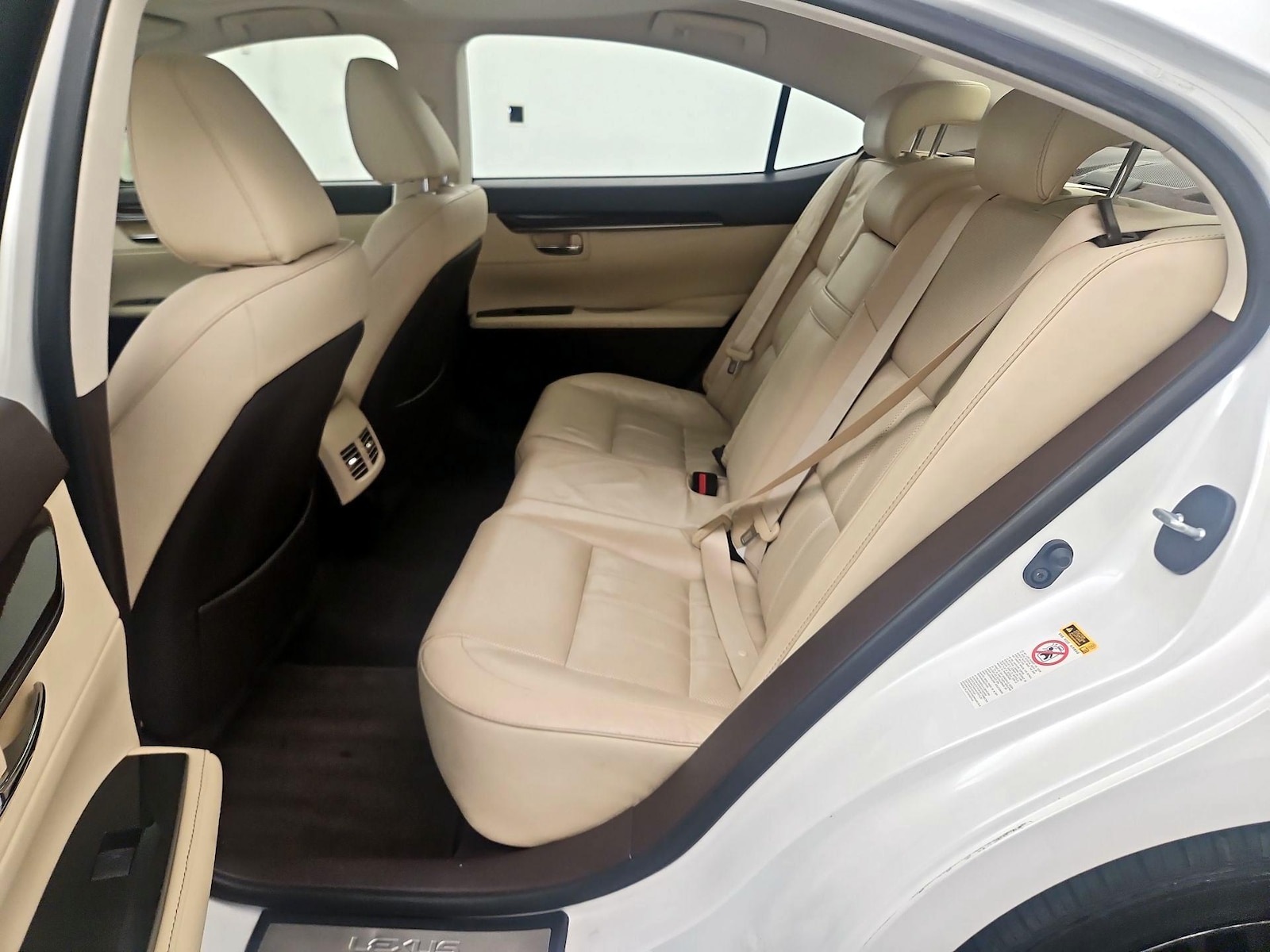 2016 Lexus ES 350 - Photo 18