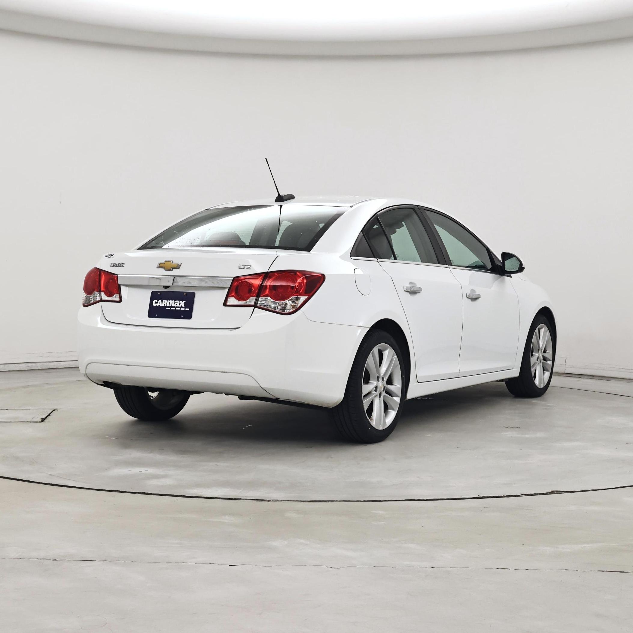 Thumbnail: 2016 Chevrolet Cruze - 8