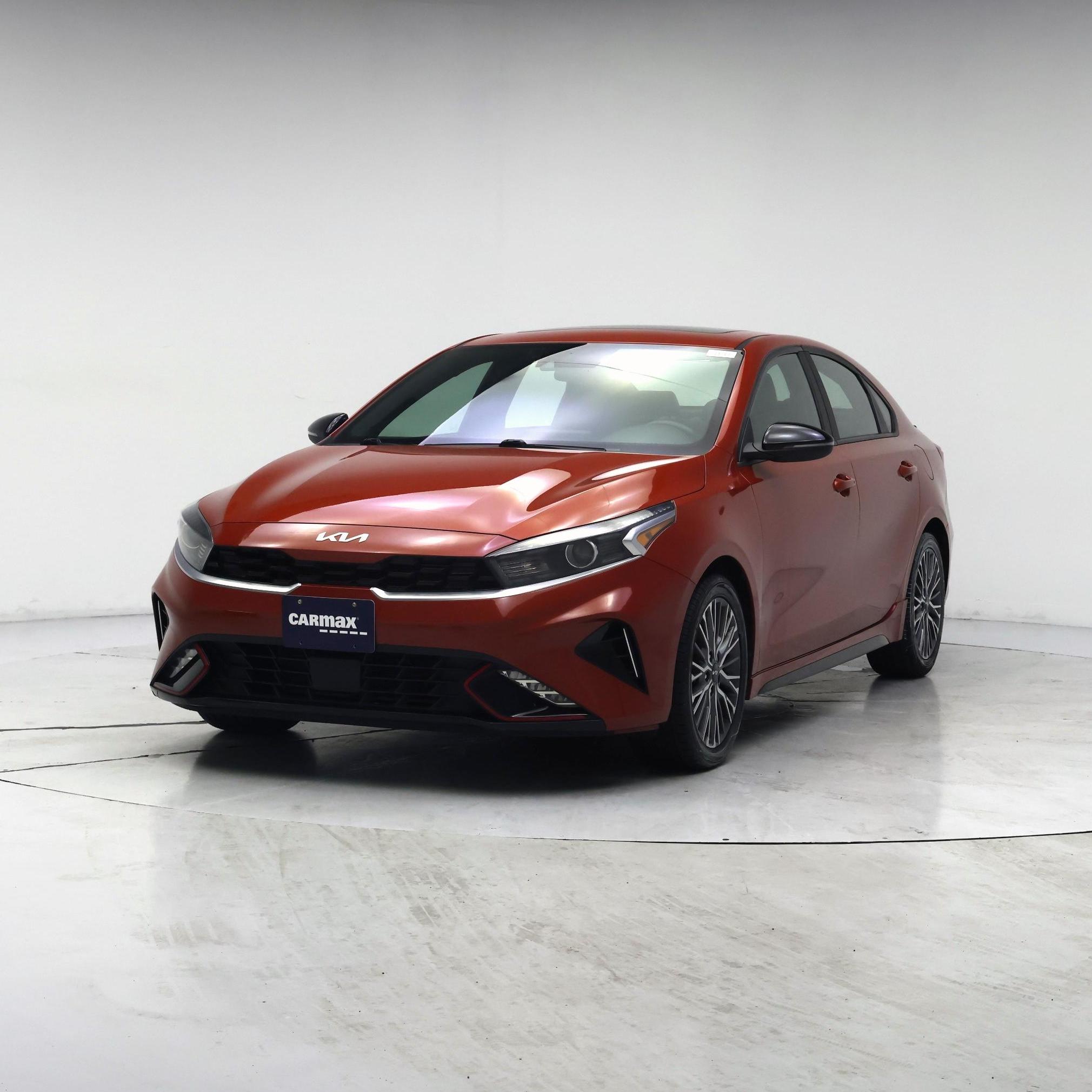 Thumbnail: 2022 Kia Forte - 4