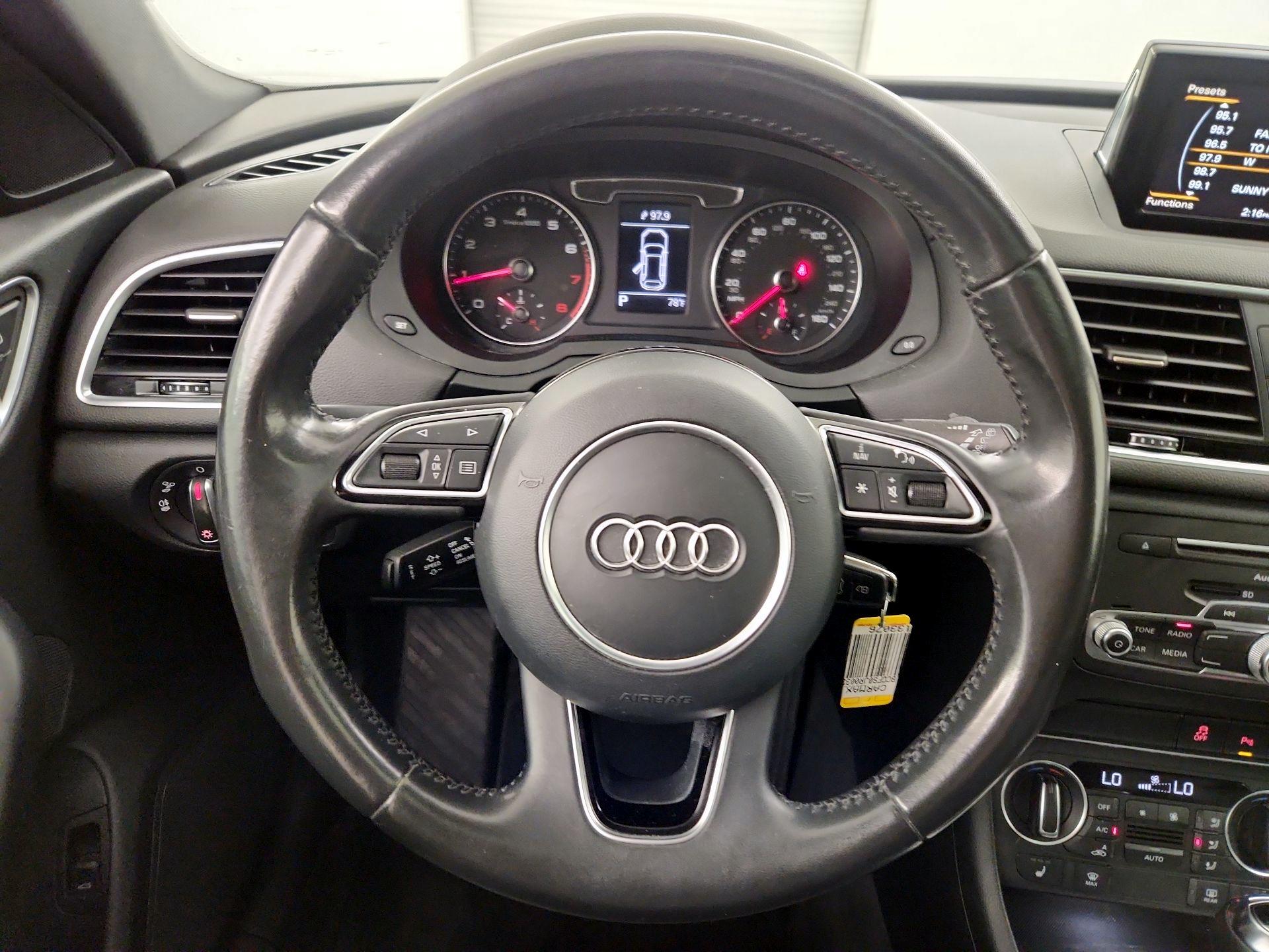 Thumbnail: 2018 Audi Q3 - 10