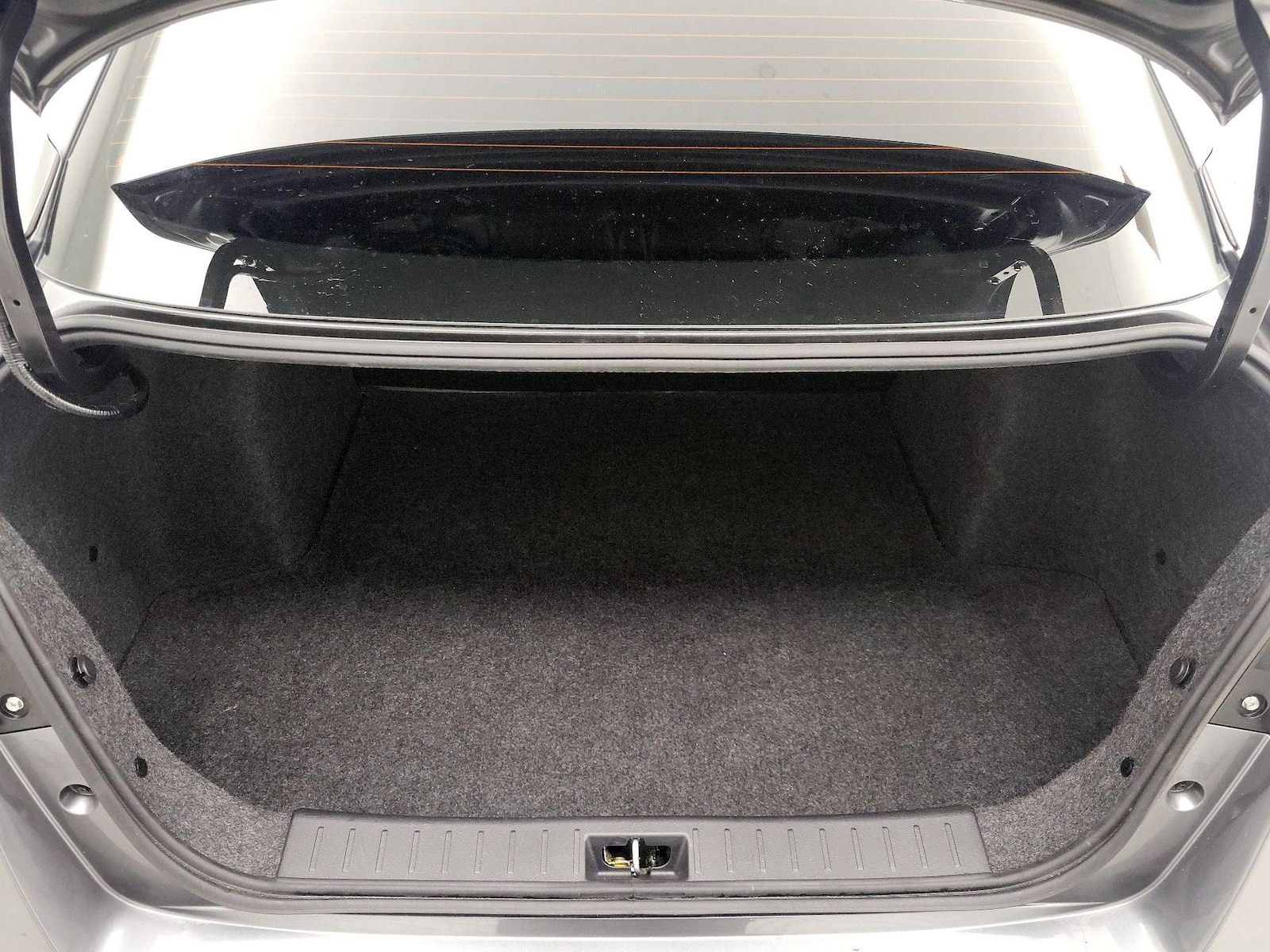2024 Nissan Versa Sedan S - Photo 21