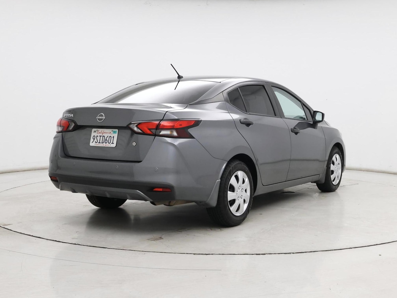 2024 Nissan Versa Sedan S - Photo 9
