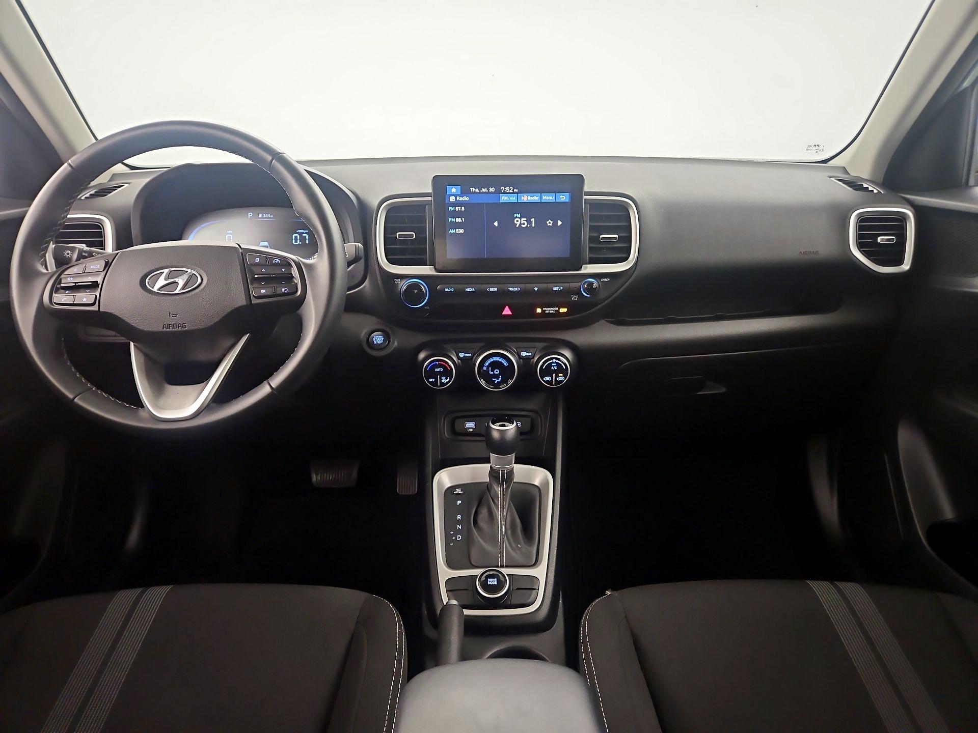 Thumbnail: 2025 Hyundai Venue - 8