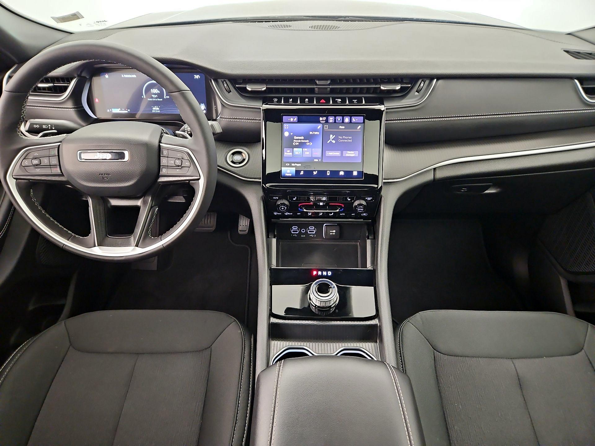 Thumbnail: 2025 Jeep Grand Cherokee - 9
