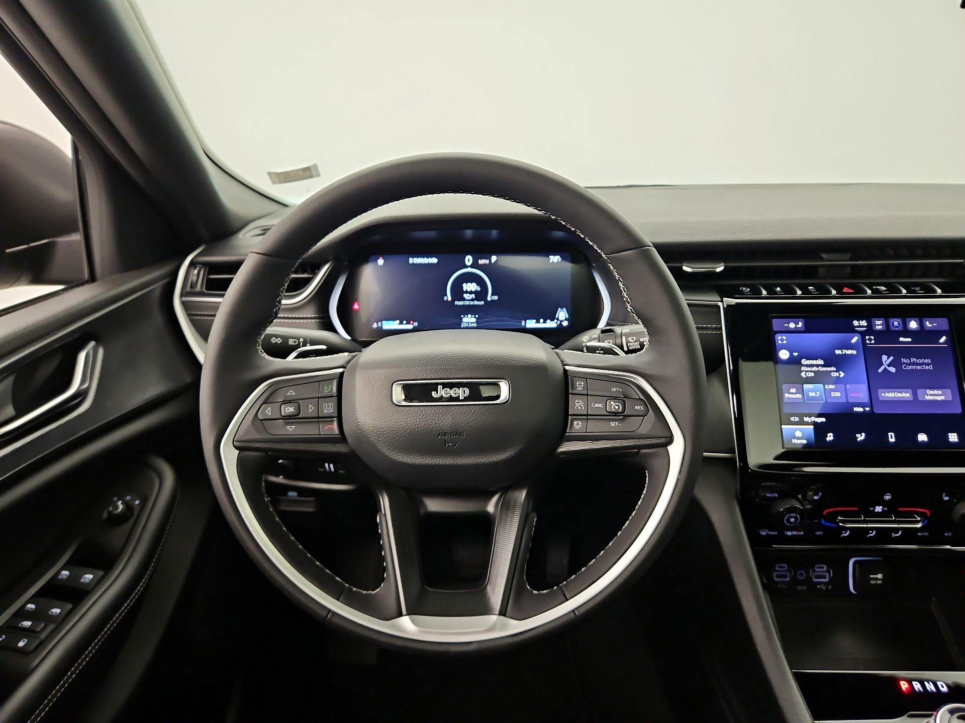 Thumbnail: 2025 Jeep Grand Cherokee - 10