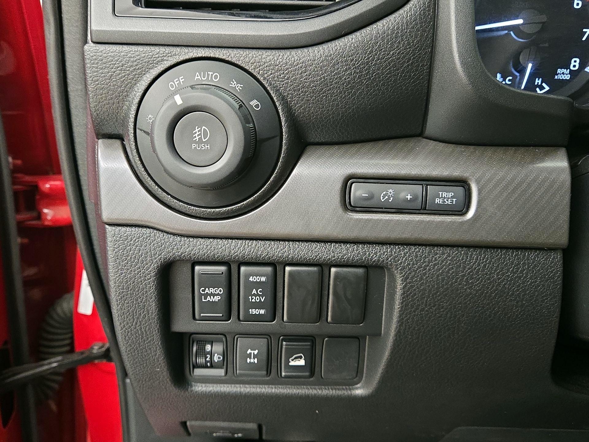 Thumbnail: 2021 Nissan Titan - 13