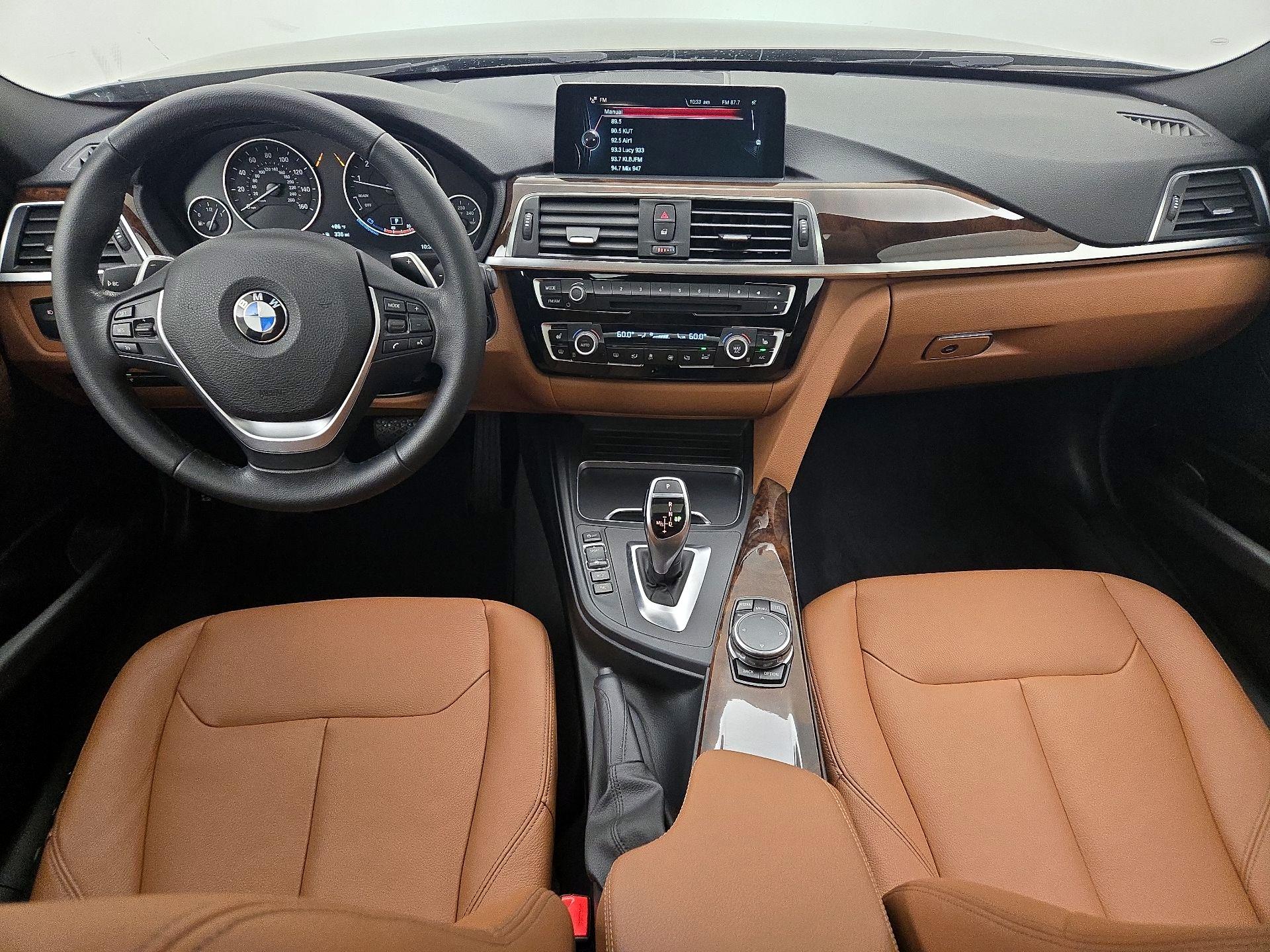 Thumbnail: 2016 BMW 3 Series - 9