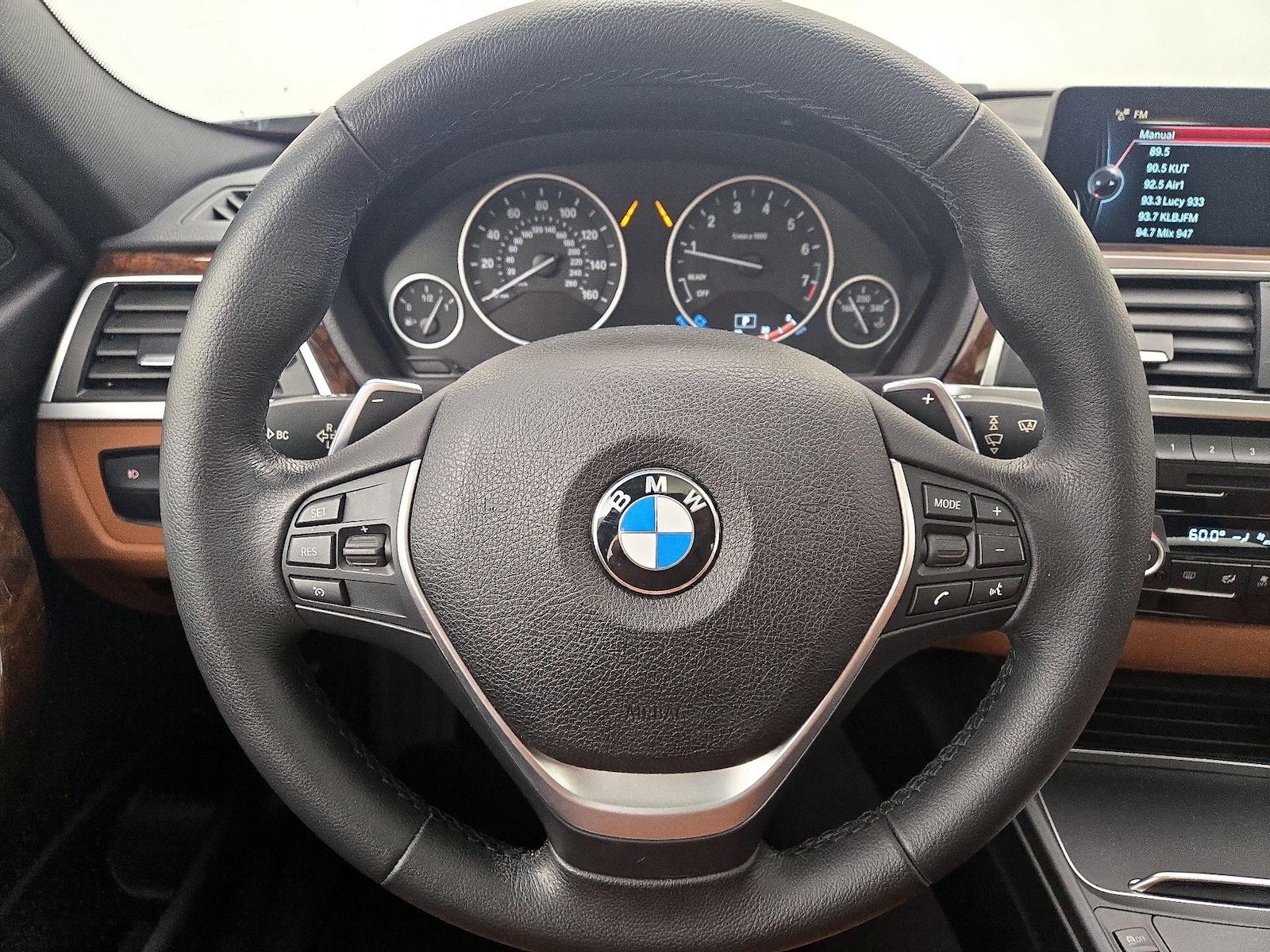 2016 BMW 3 Series 328i - Photo 11