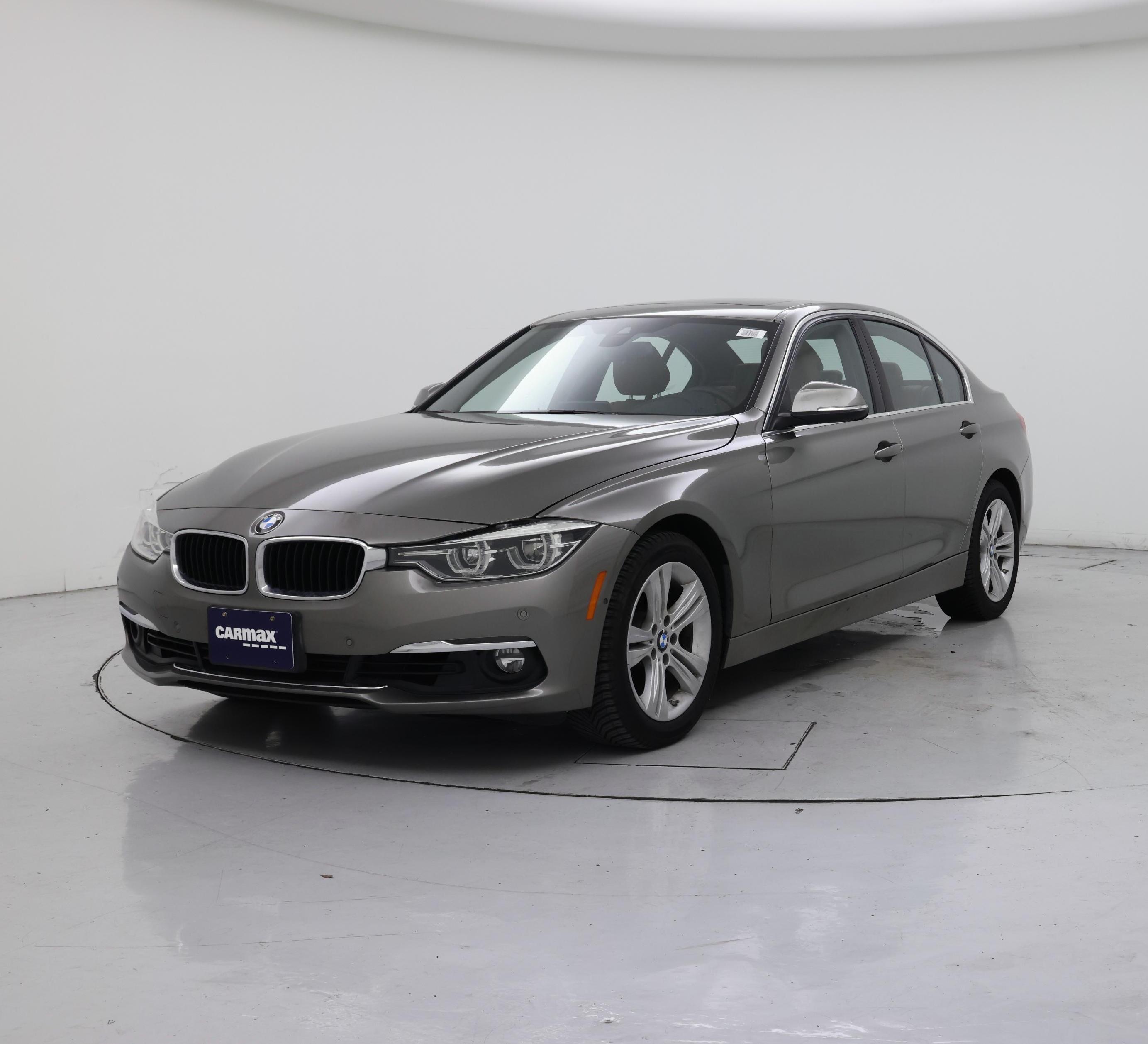 Thumbnail: 2016 BMW 3 Series - 4