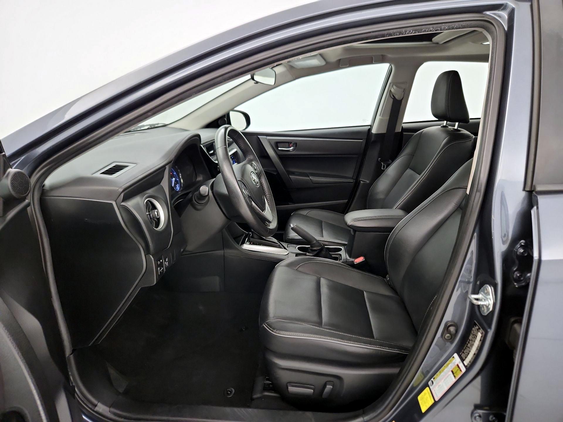 Thumbnail: 2018 Toyota Corolla - 11