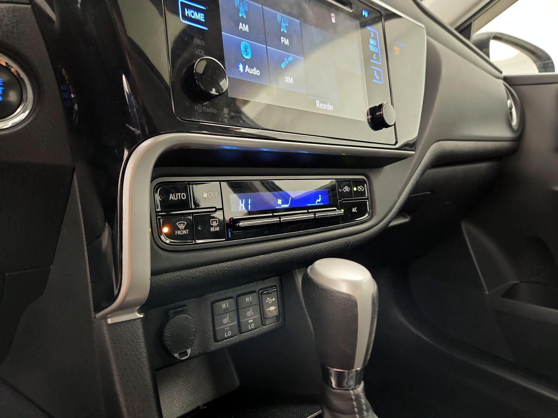 Thumbnail: 2018 Toyota Corolla - 16