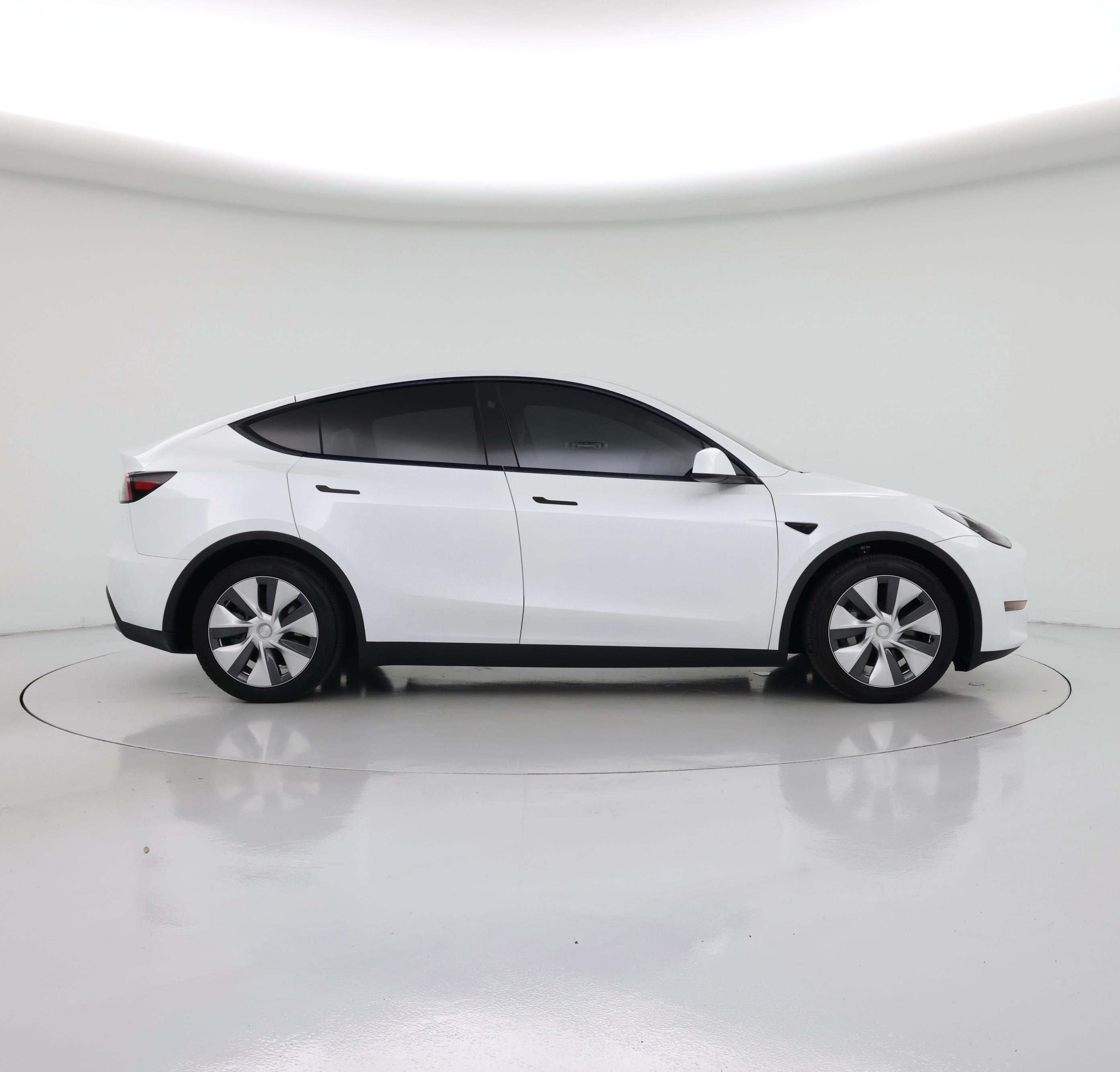 Thumbnail: 2024 Tesla Model Y - 7