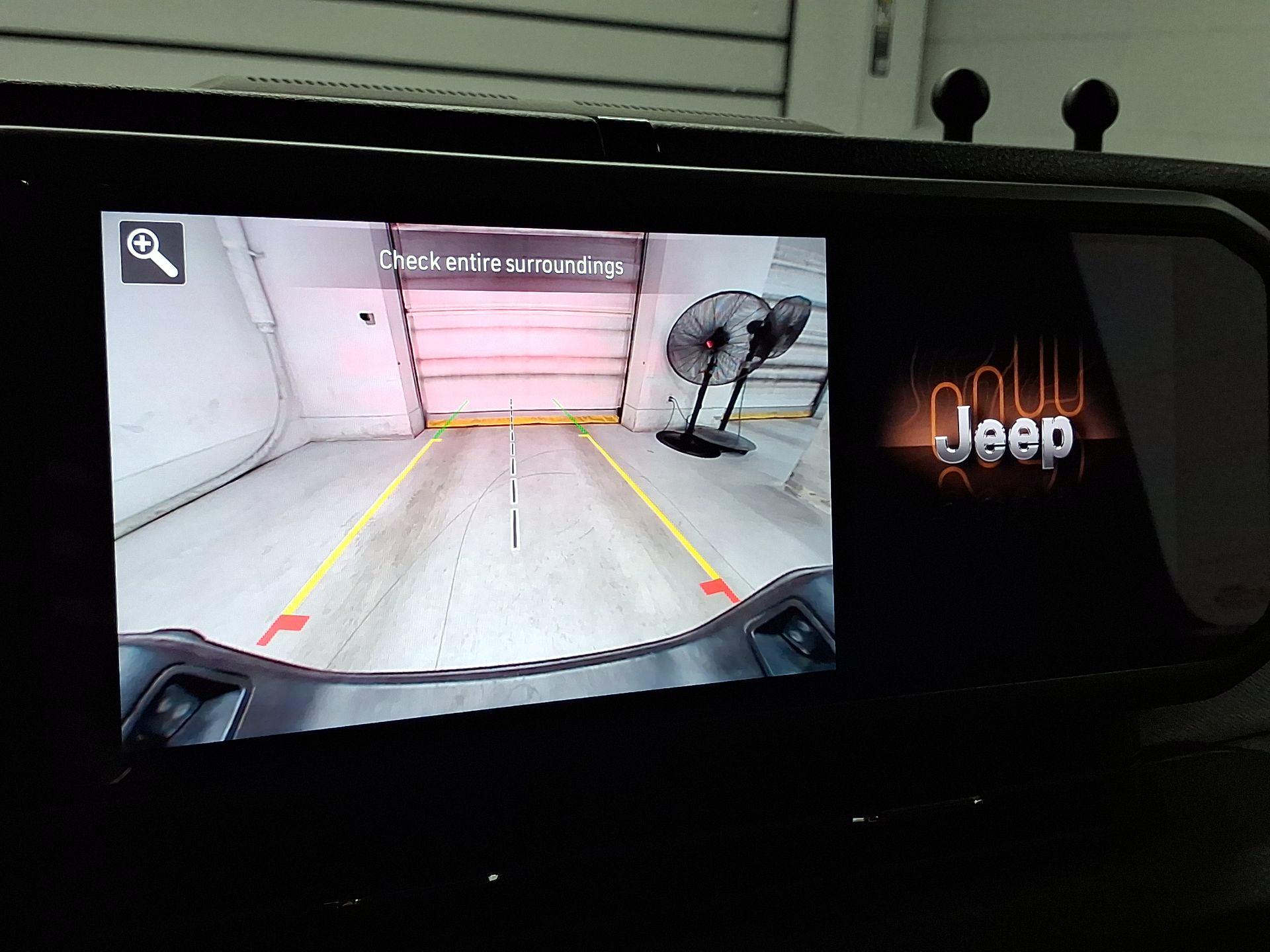 Thumbnail: 2025 Jeep Gladiator - 12