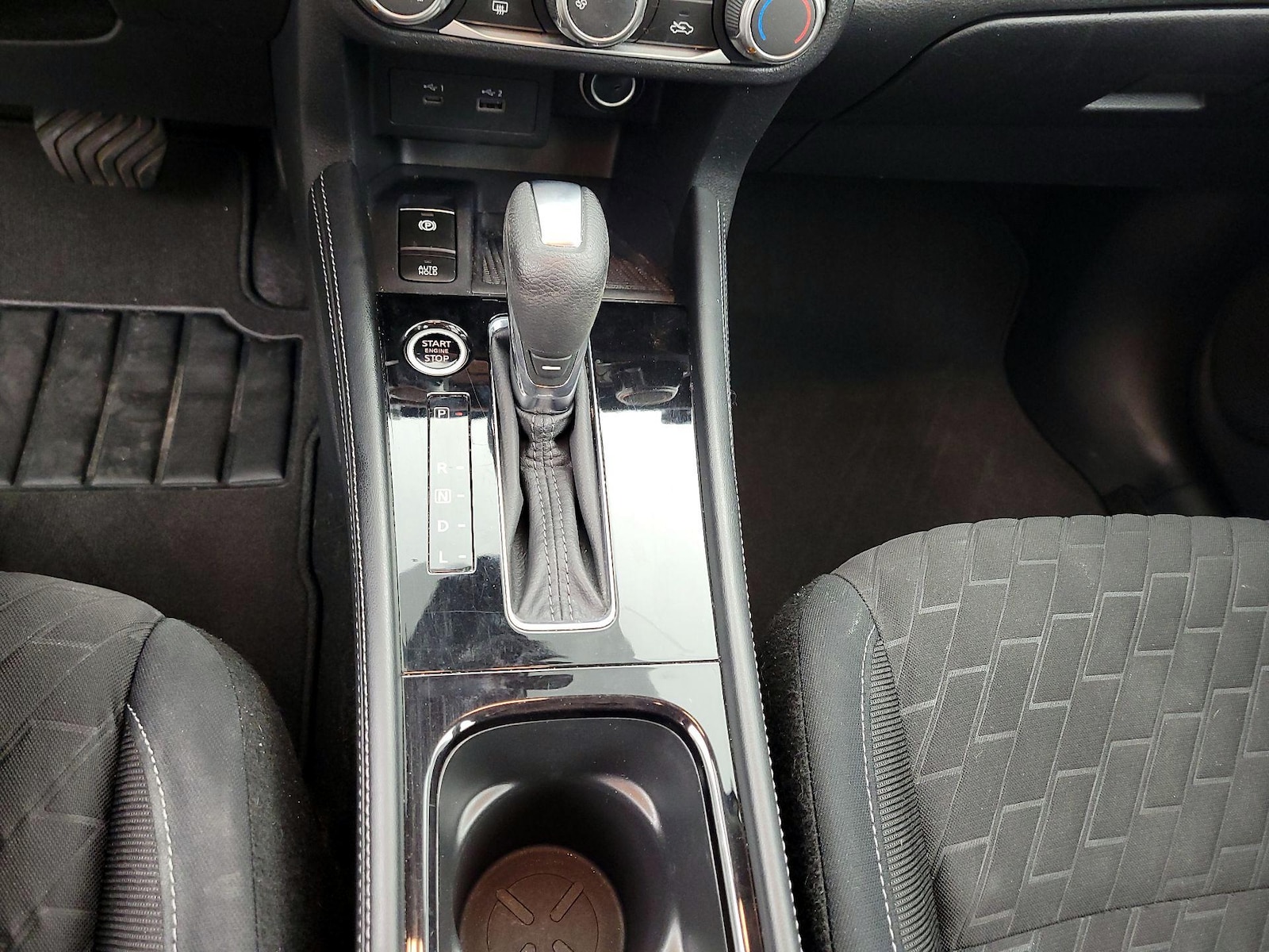 2023 Nissan Kicks SV - Photo 18