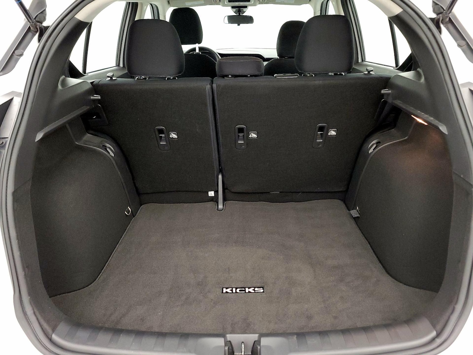 2023 Nissan Kicks SV - Photo 22