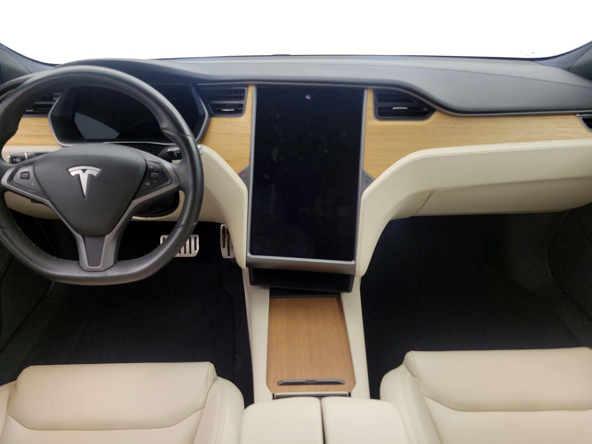 Thumbnail: 2020 Tesla Model S - 9