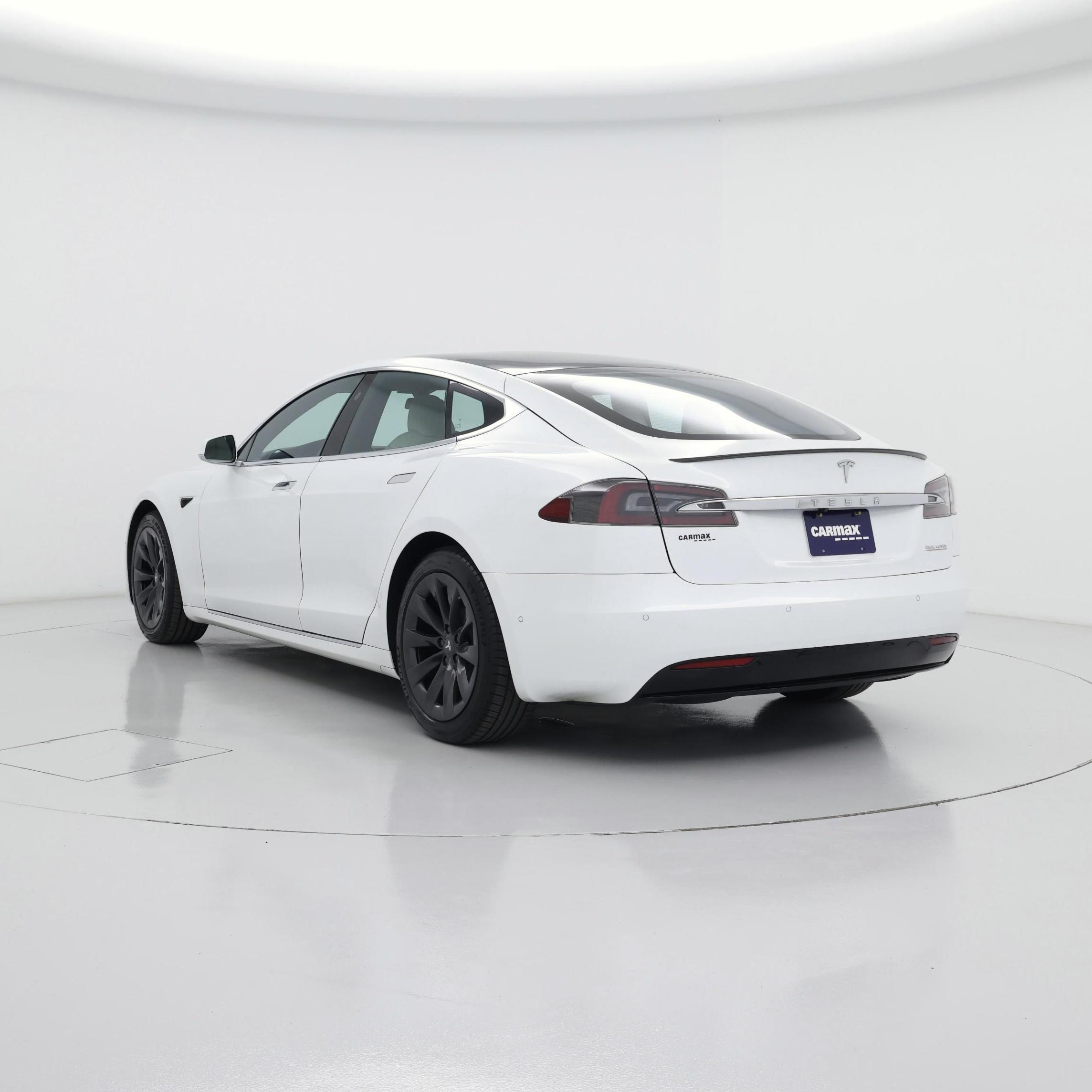Thumbnail: 2020 Tesla Model S - 2