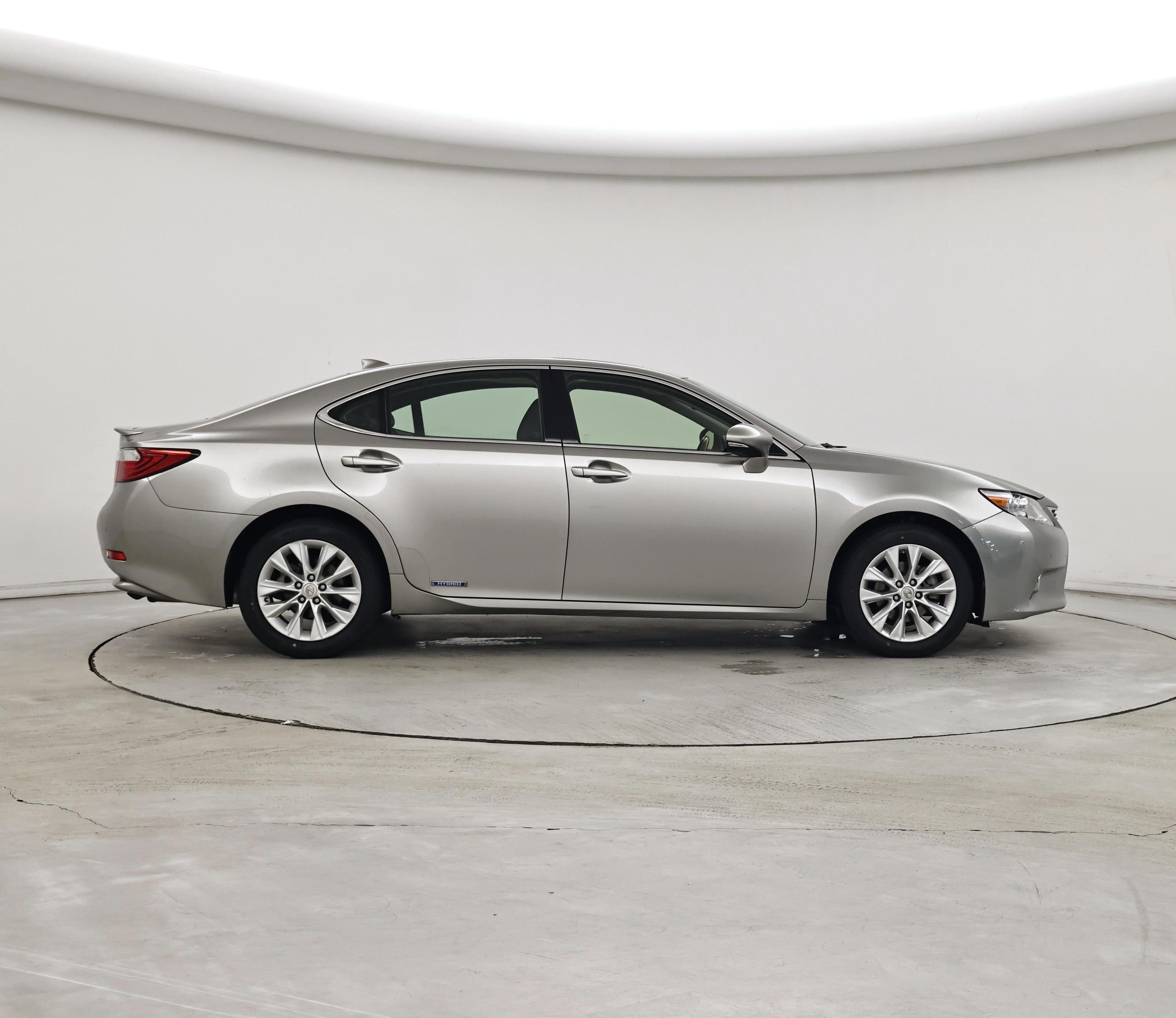 Thumbnail: 2015 Lexus ES - 7