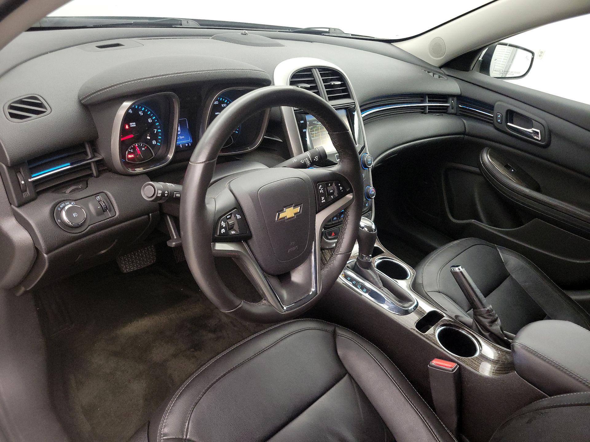 Thumbnail: 2015 Chevrolet Malibu - 9