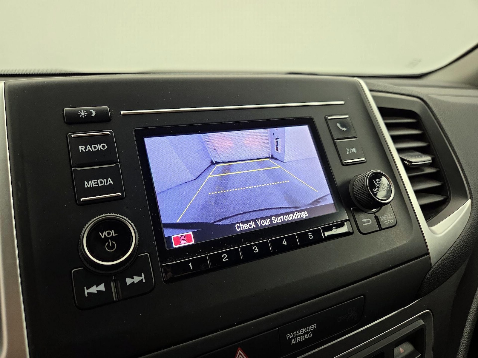 2019 Honda Ridgeline Sport - Photo 15