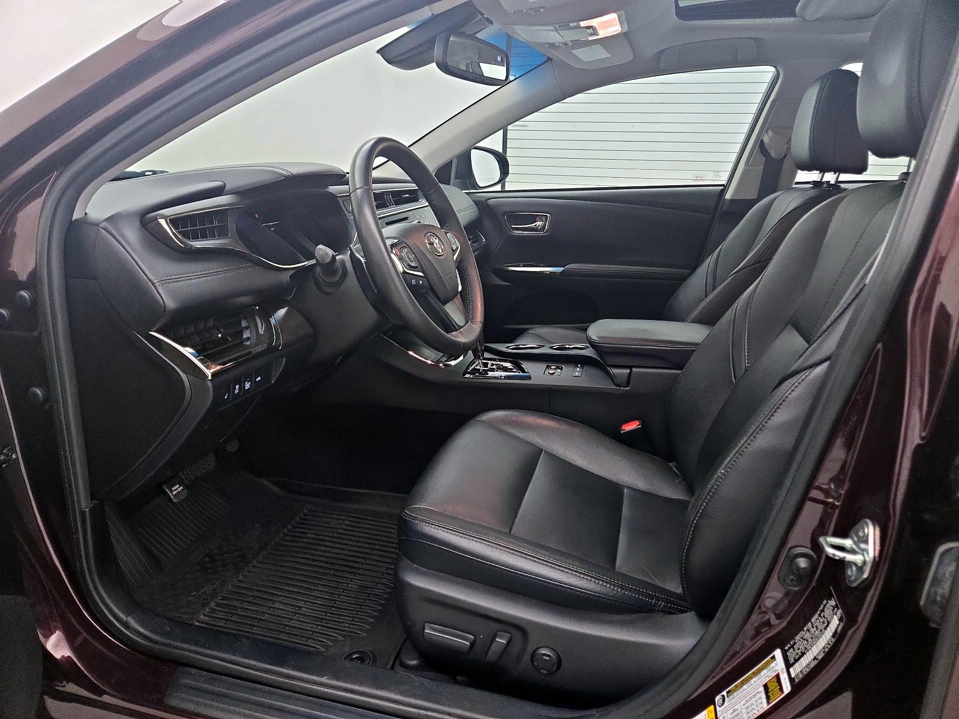 Thumbnail: 2017 Toyota Avalon - 11