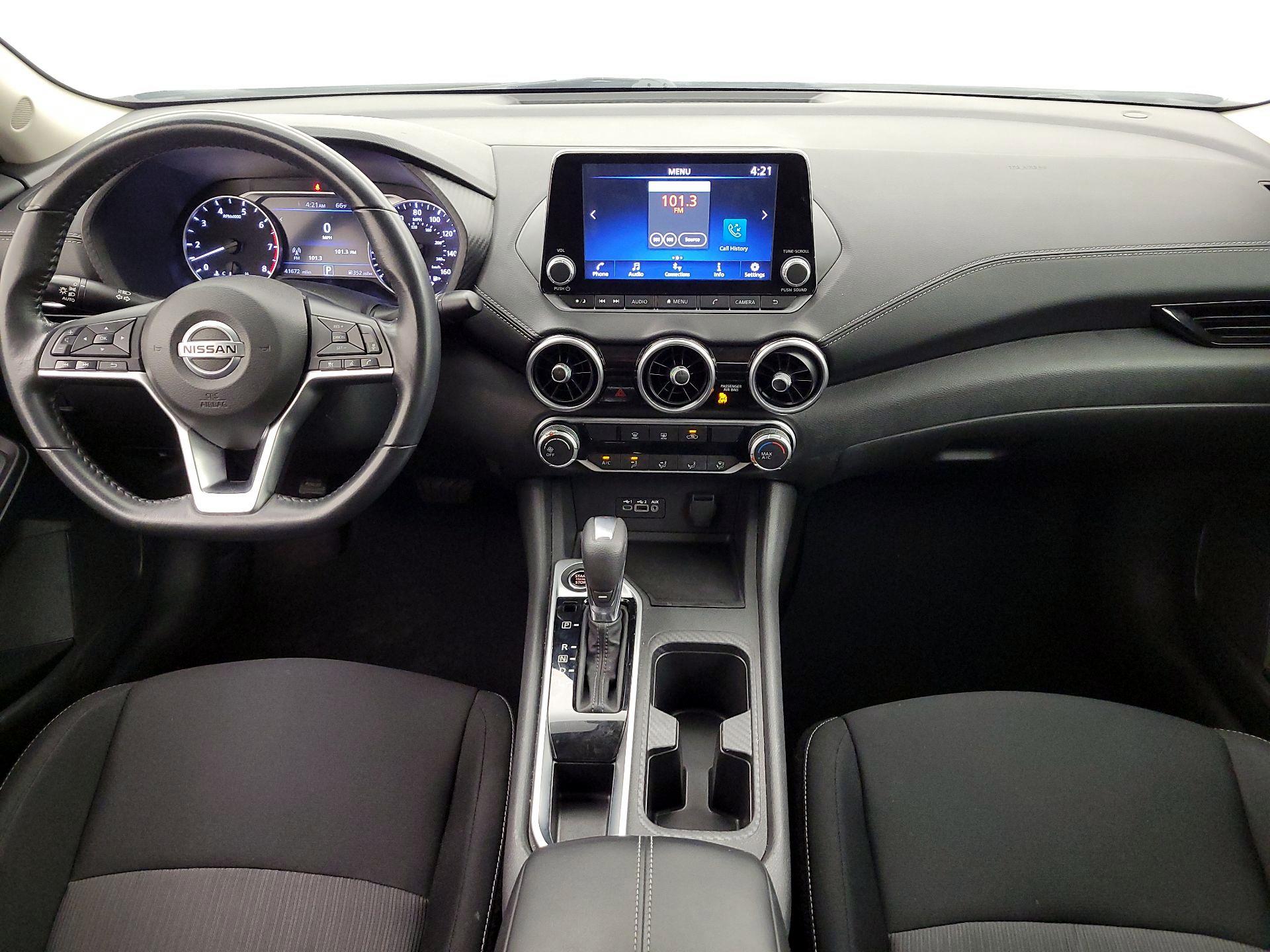 Thumbnail: 2022 Nissan Sentra - 9