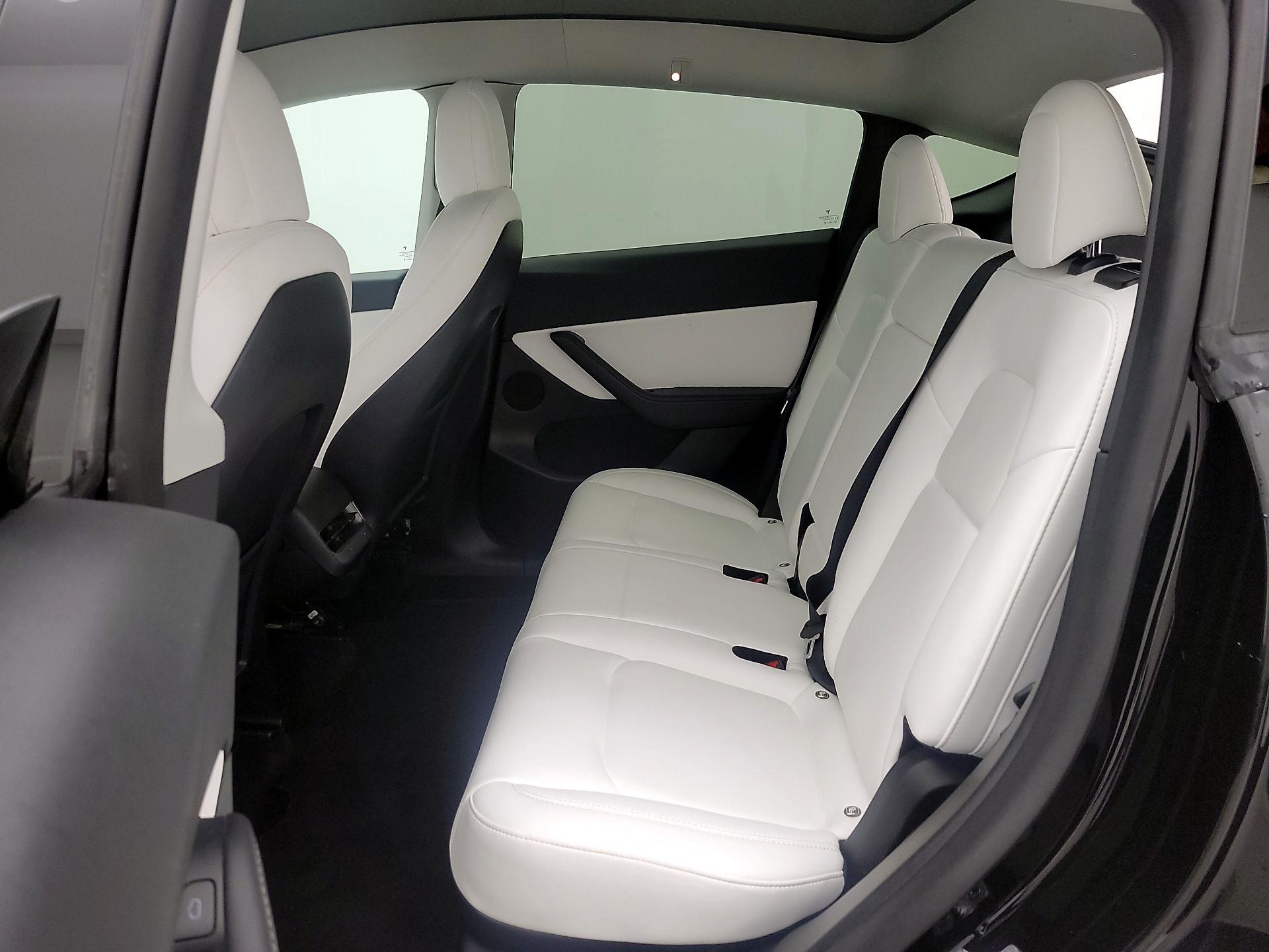 Thumbnail: 2022 Tesla Model Y - 18