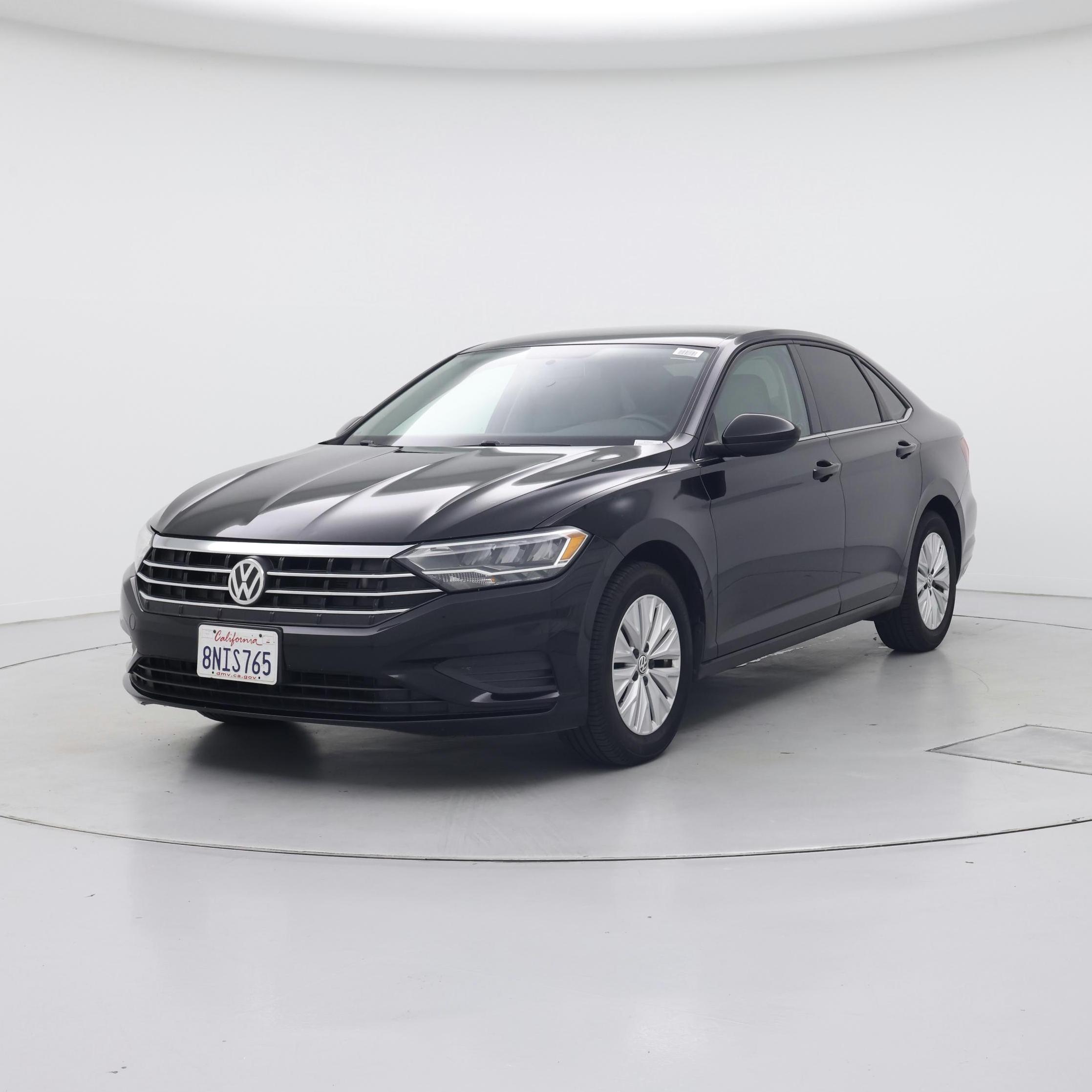 Thumbnail: 2019 Volkswagen Jetta - 4