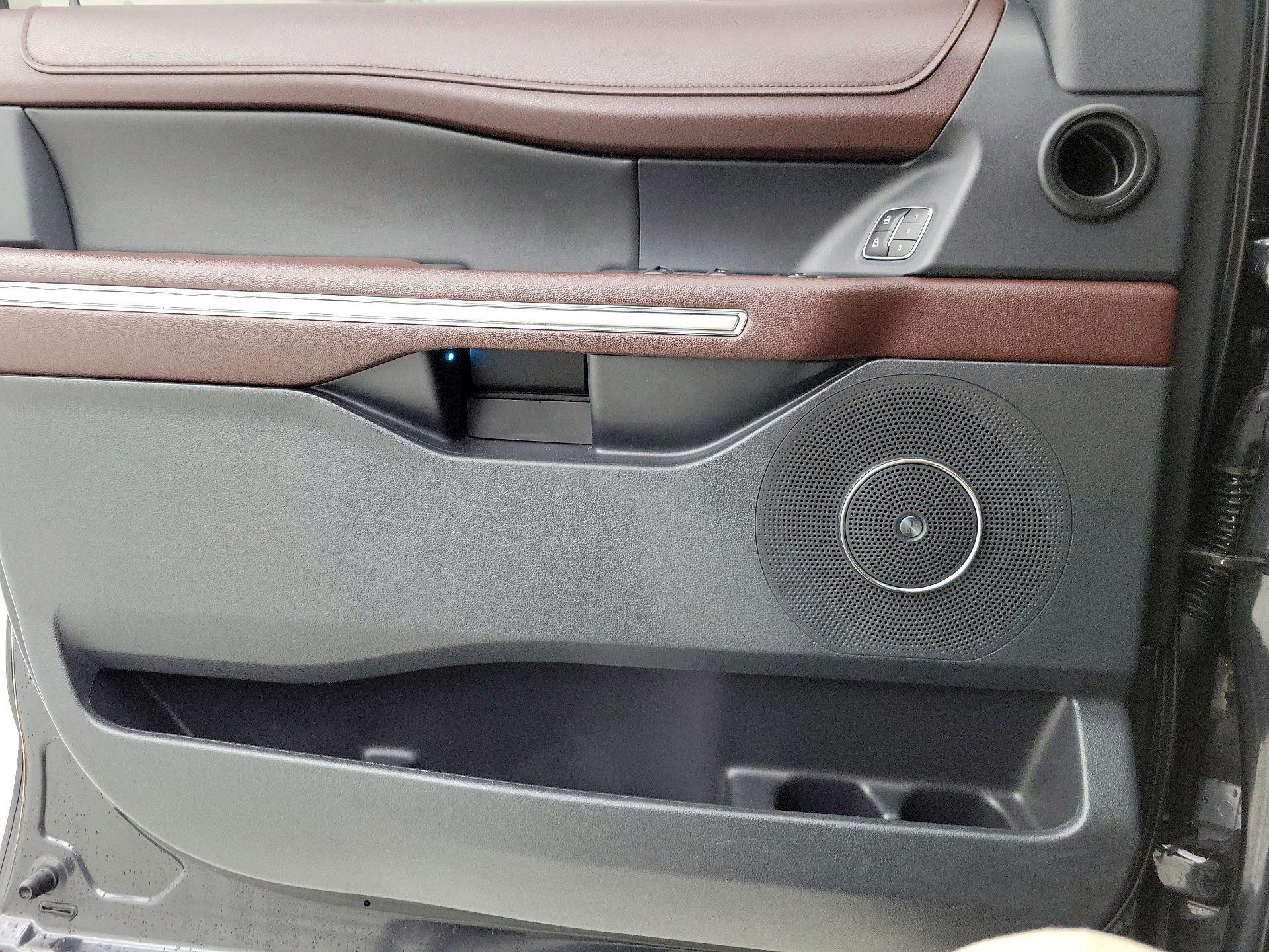 Thumbnail: 2022 Ford Expedition MAX - 12