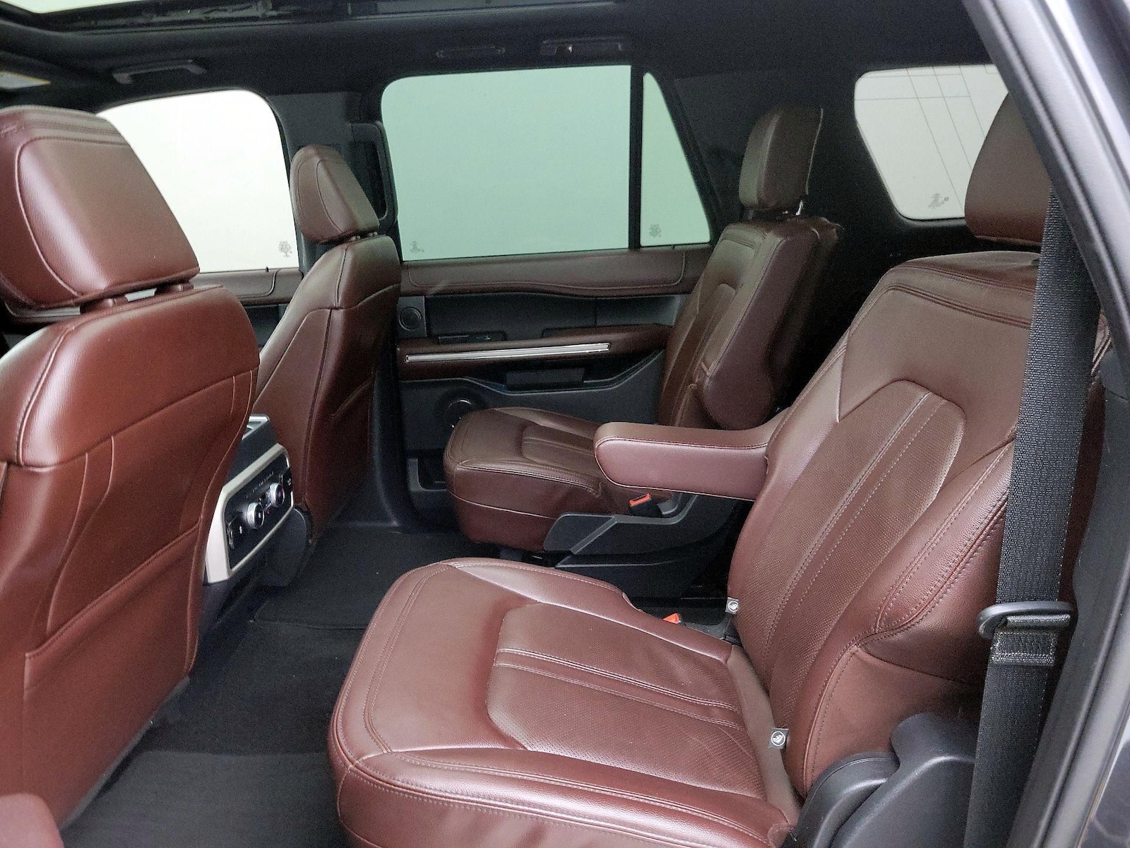 Rear Air Conditioning