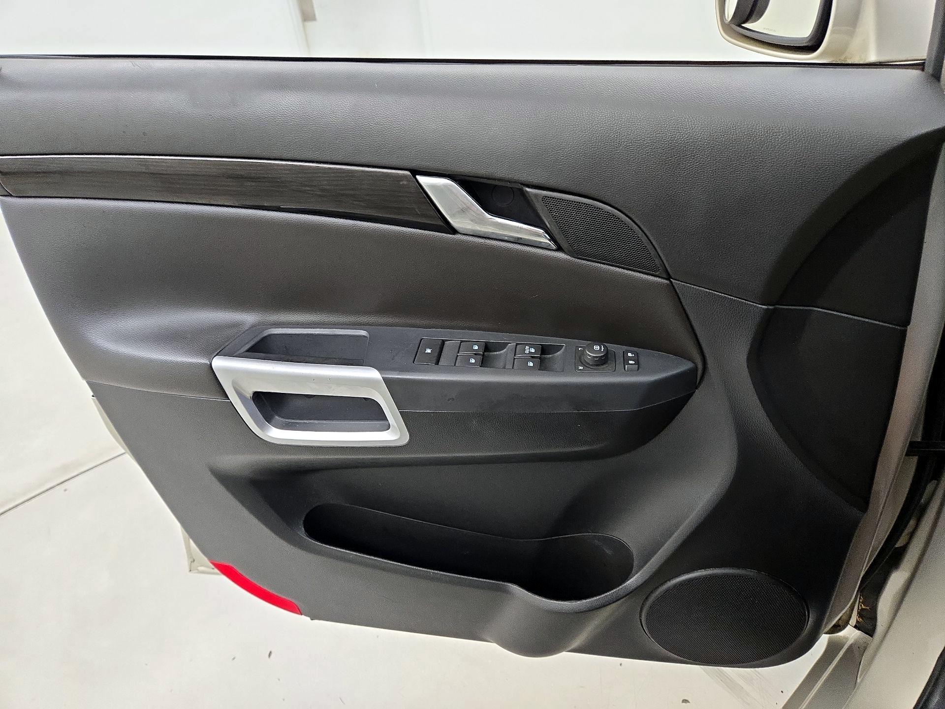 Thumbnail: 2014 Chevrolet Captiva Sport - 12