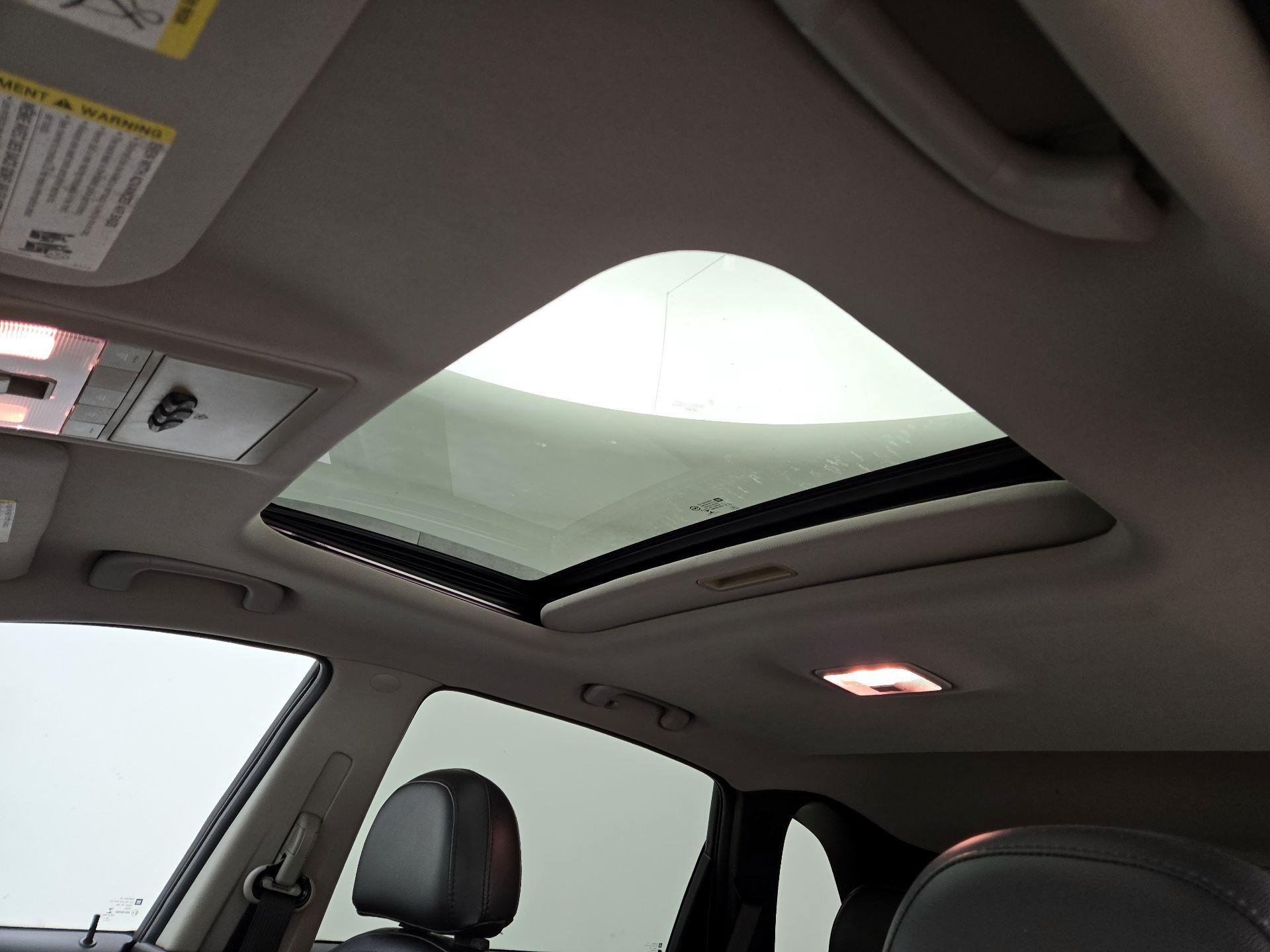 Thumbnail: 2014 Chevrolet Captiva Sport - 17