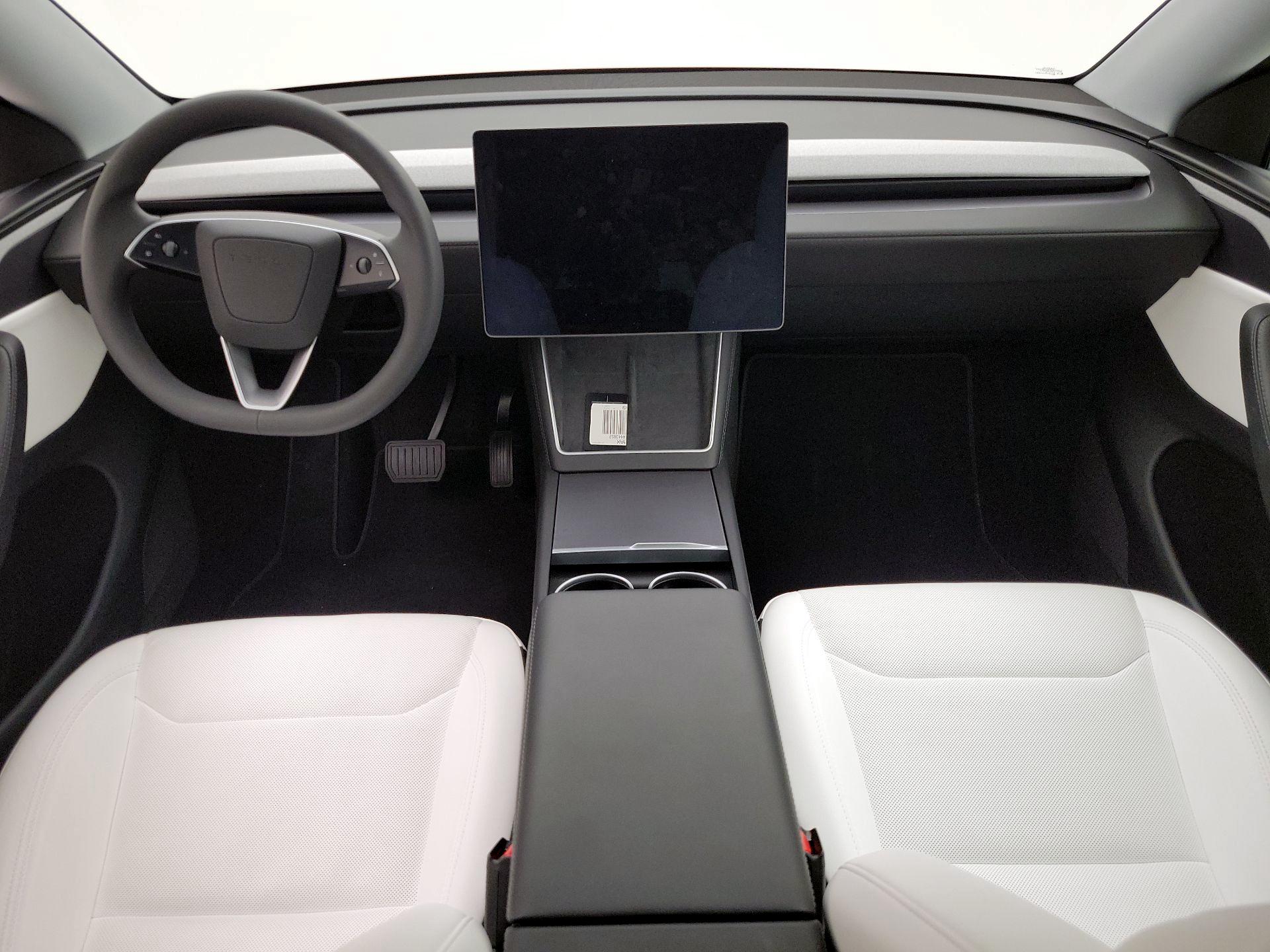 Thumbnail: 2026 Tesla Model Y - 9