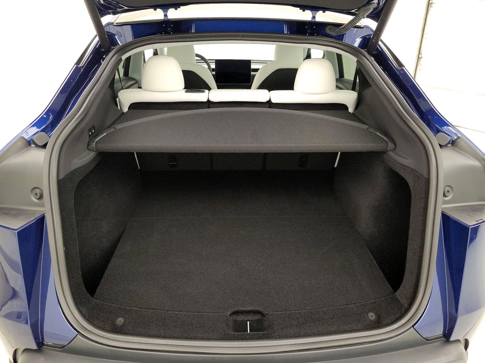 Thumbnail: 2026 Tesla Model Y - 19