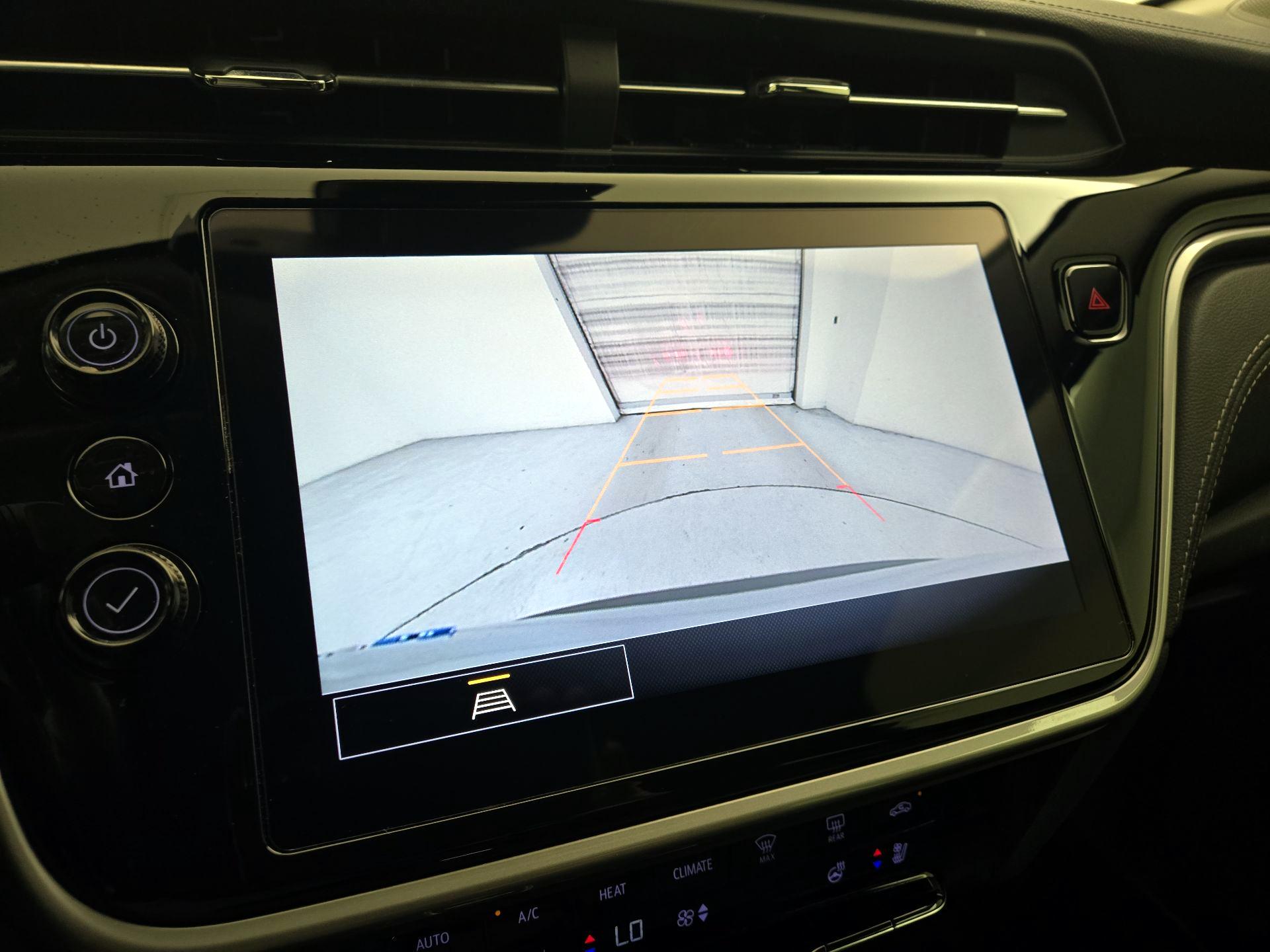 Thumbnail: 2022 Chevrolet Bolt EUV - 14