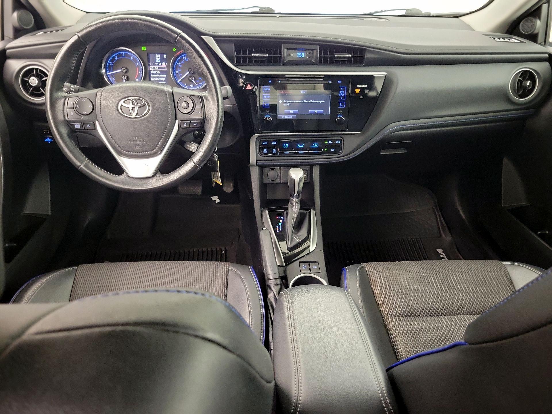 Thumbnail: 2017 Toyota Corolla - 9