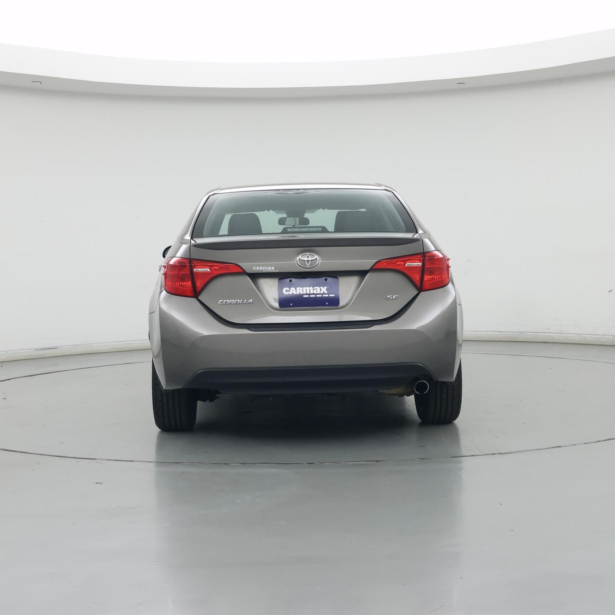 Thumbnail: 2017 Toyota Corolla - 6